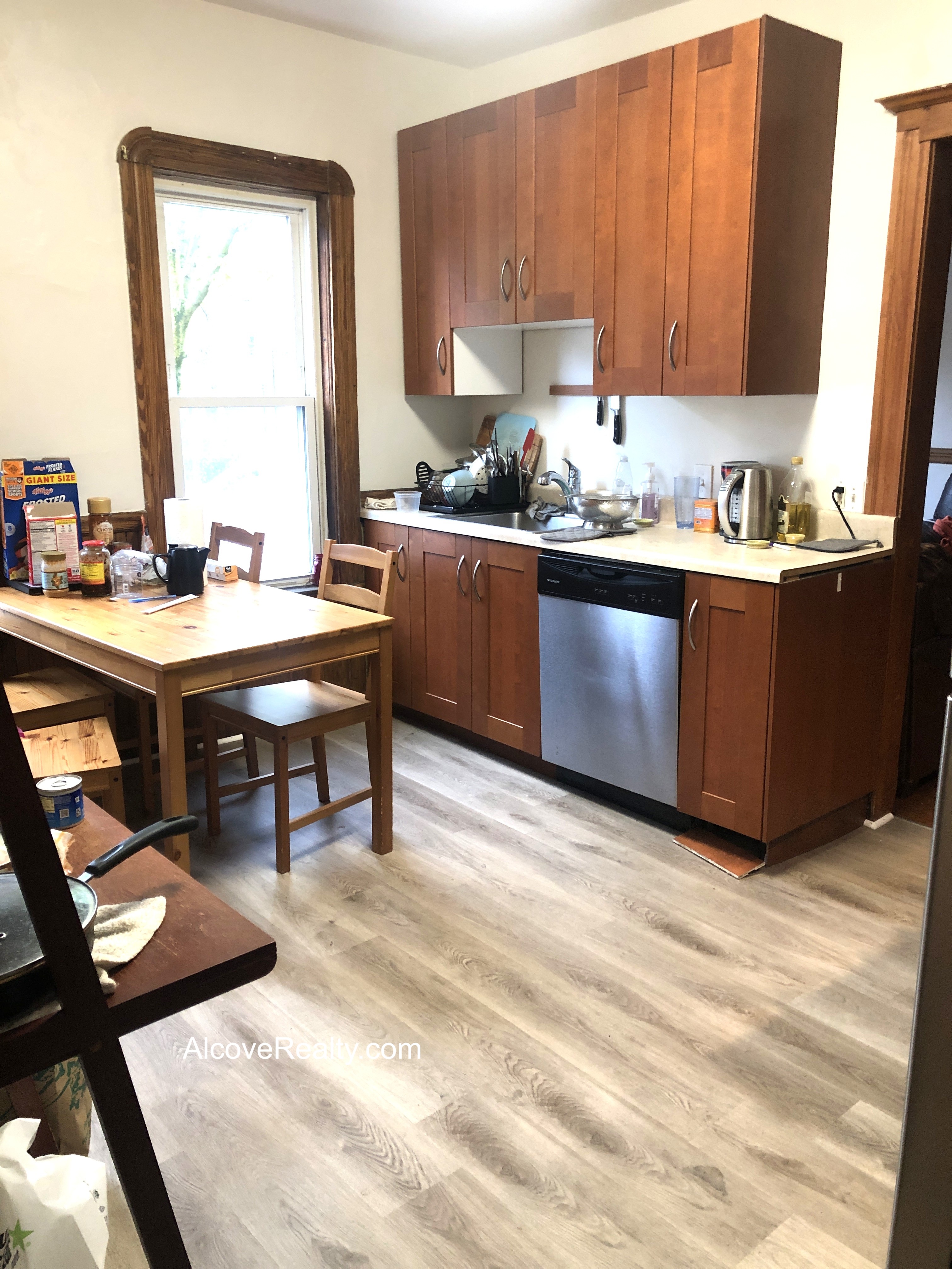 151 Elm St, Davis Square