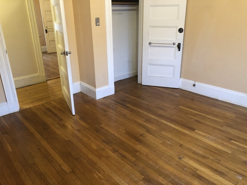 68 Boylston St, Brookline