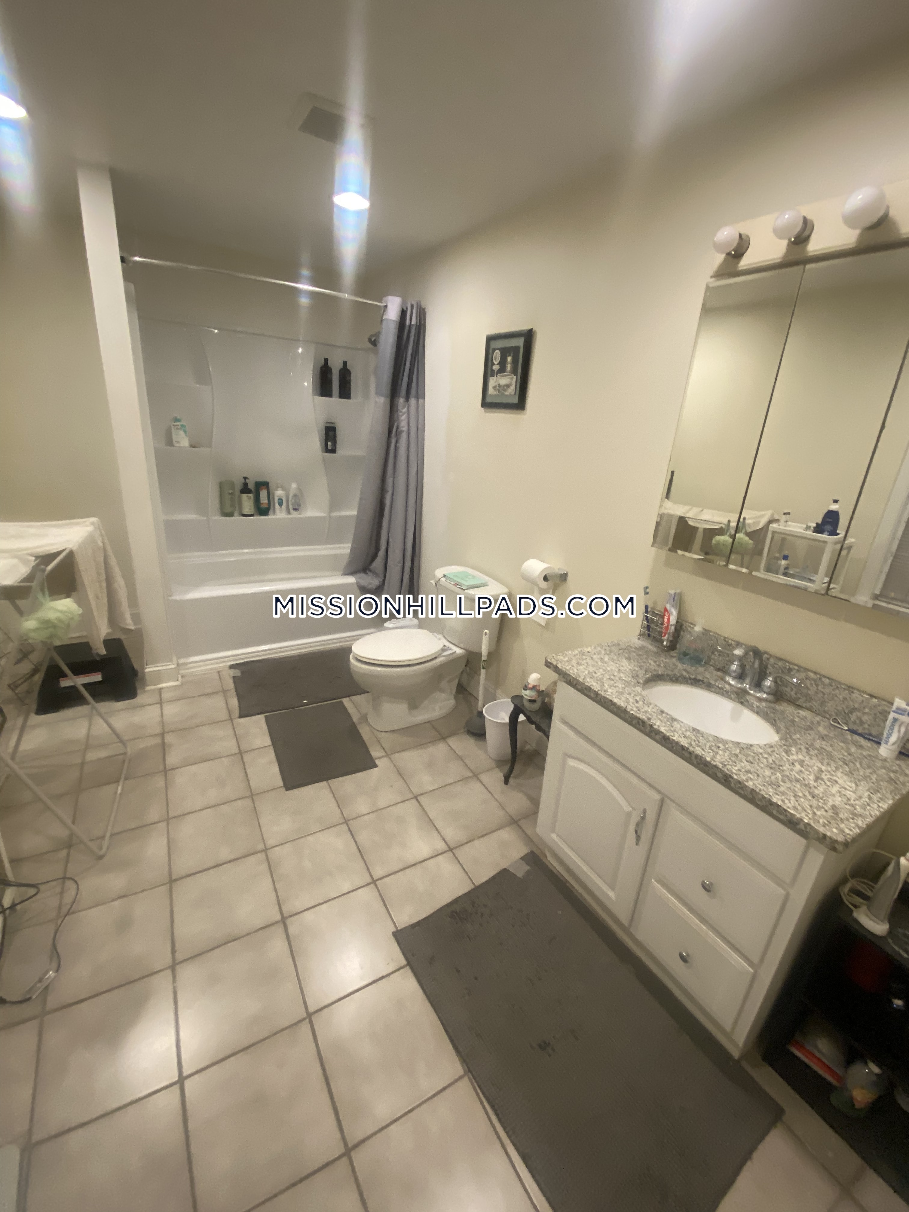 3 bed, 1 bath apartment for rent at 22 Fisher Ave Unit 1, Mission Hill — photo 23 of 24