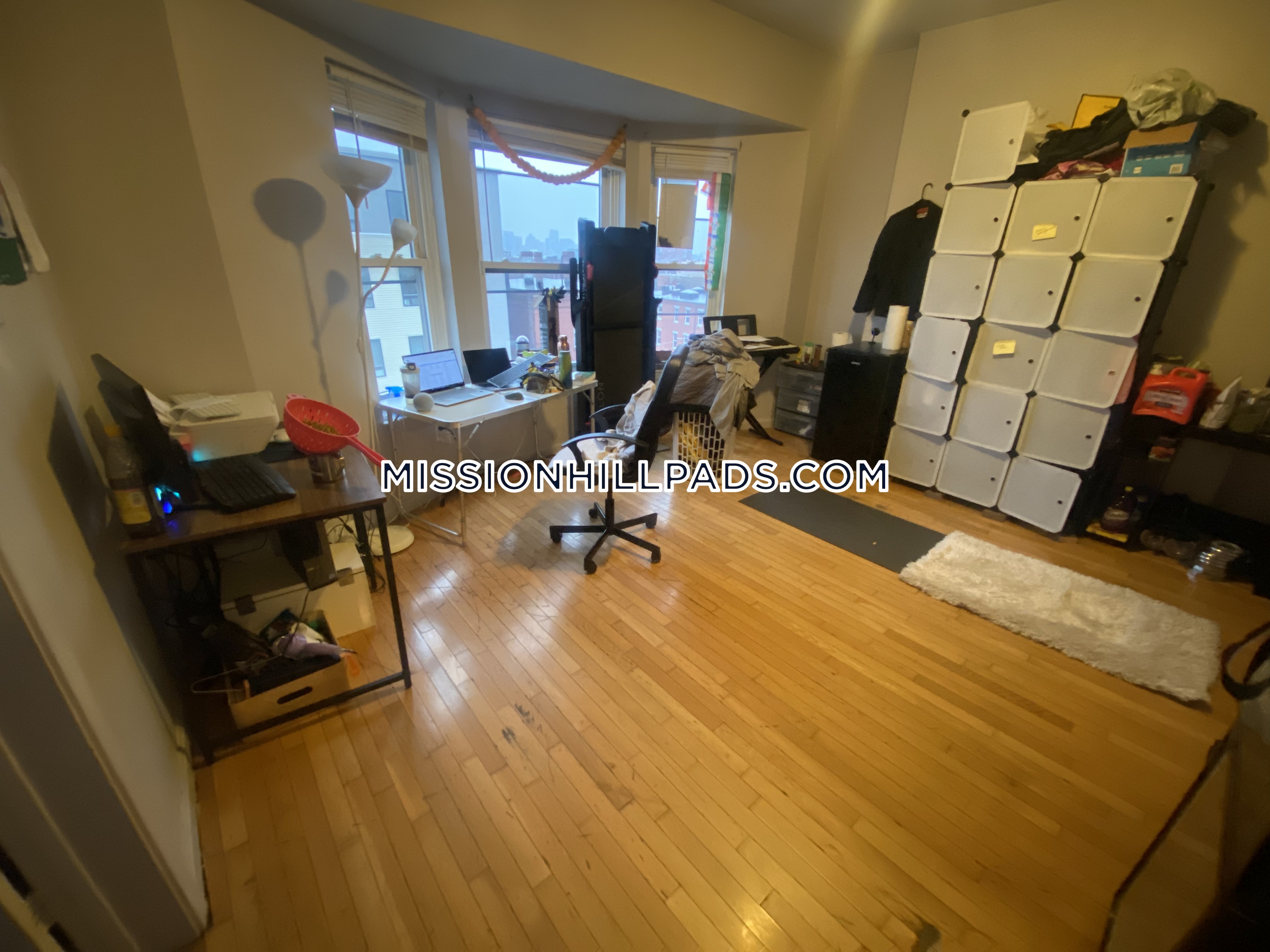 3 bed, 1 bath apartment for rent at 1460 Tremont St Unit 4, Mission Hill — photo 3 of 19