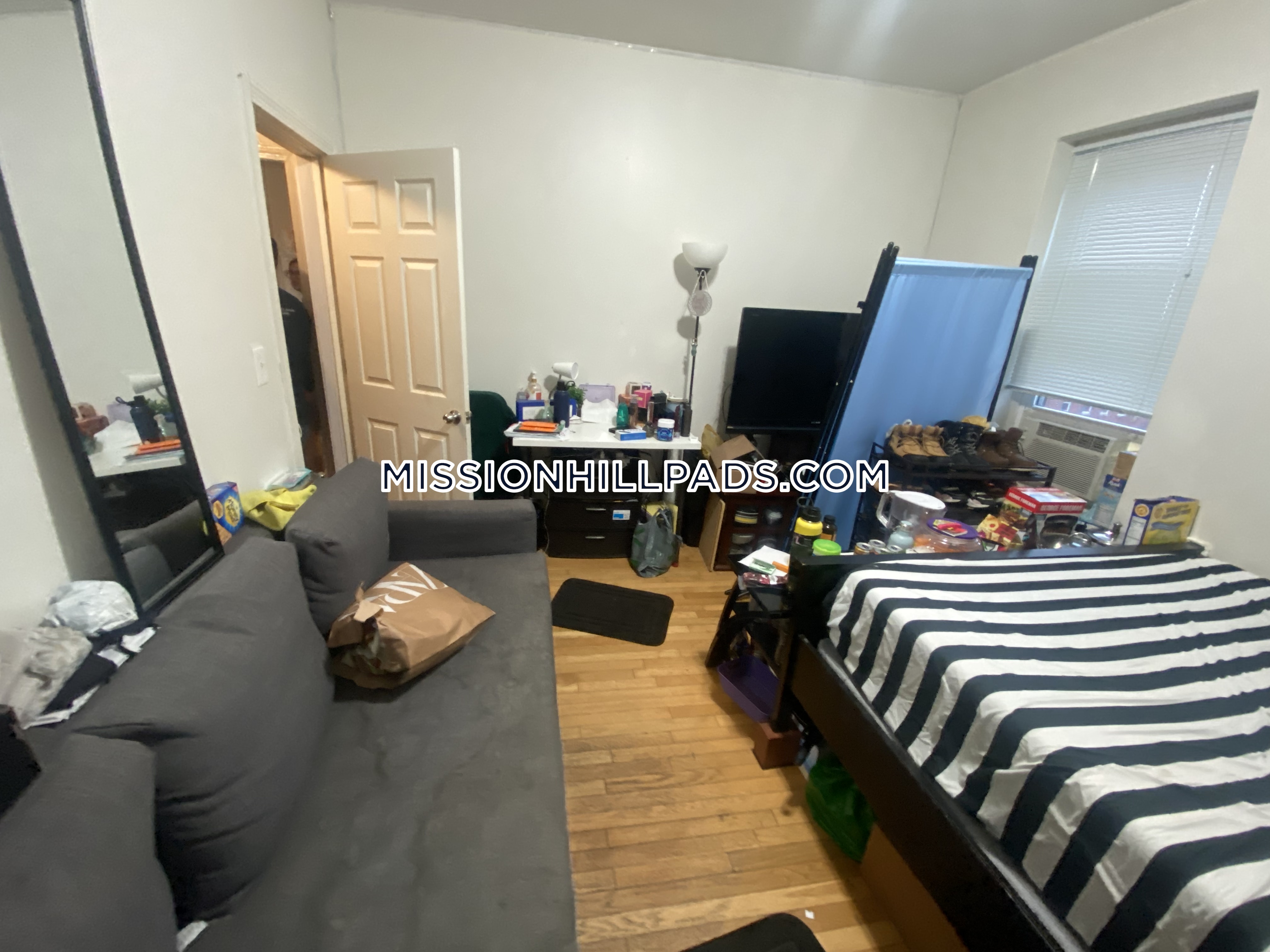 3 bed, 1 bath apartment for rent at 1460 Tremont St Unit 4, Mission Hill — photo 13 of 19