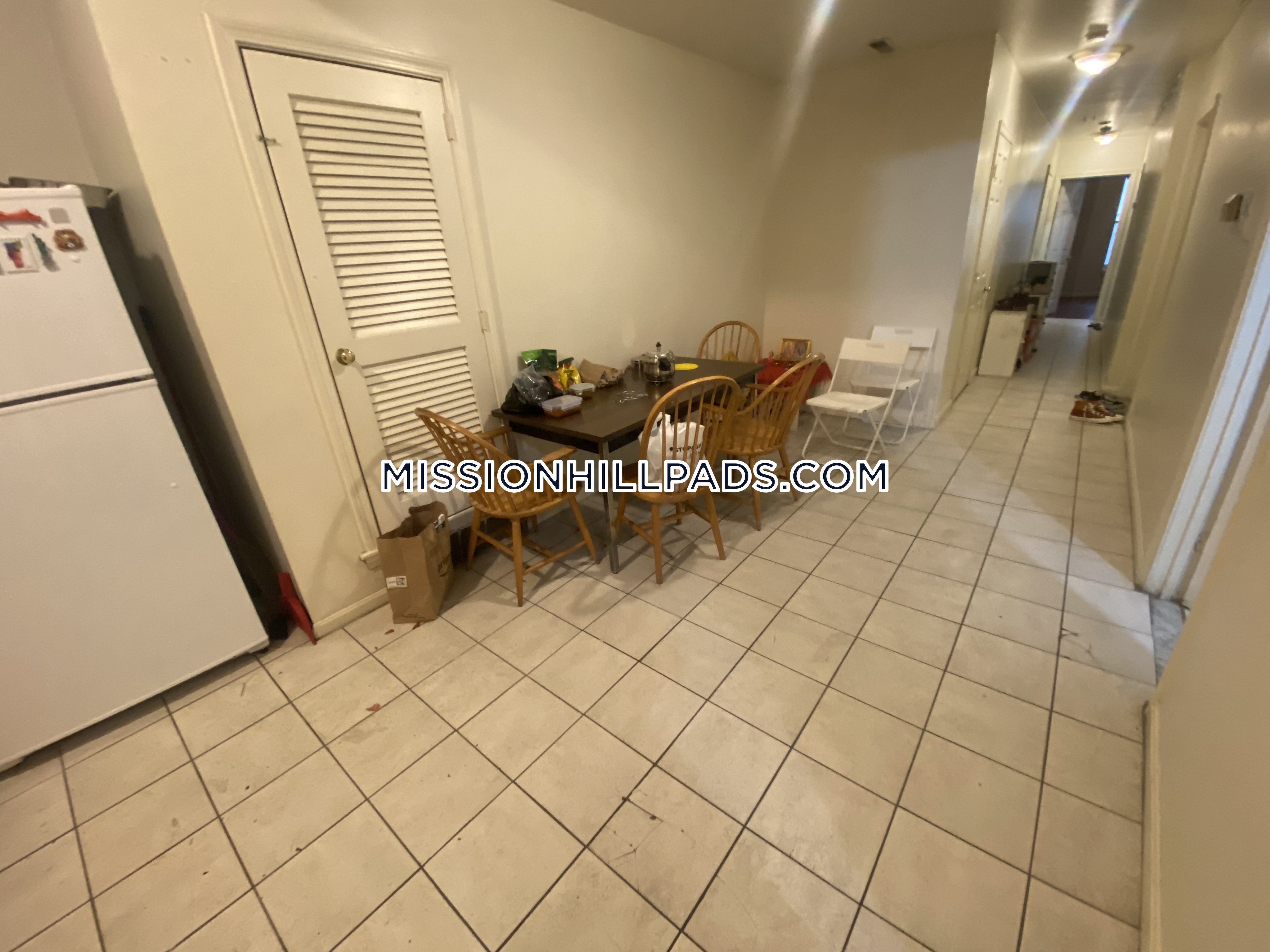 3 bed, 1 bath apartment for rent at 1458 Tremont St Unit 1, Mission Hill — photo 19 of 23
