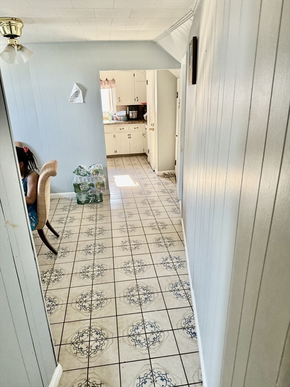 43 Harrison Ave, Taunton