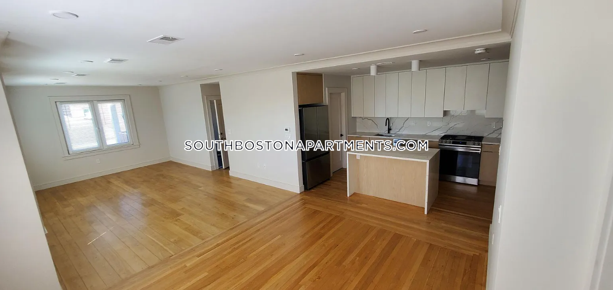4 bed, 4+ bath apartment for rent at 6 National St Unit 3, South Boston — photo 2 of 37