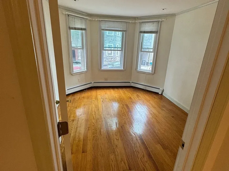 8 Fulkerson St, East Cambridge