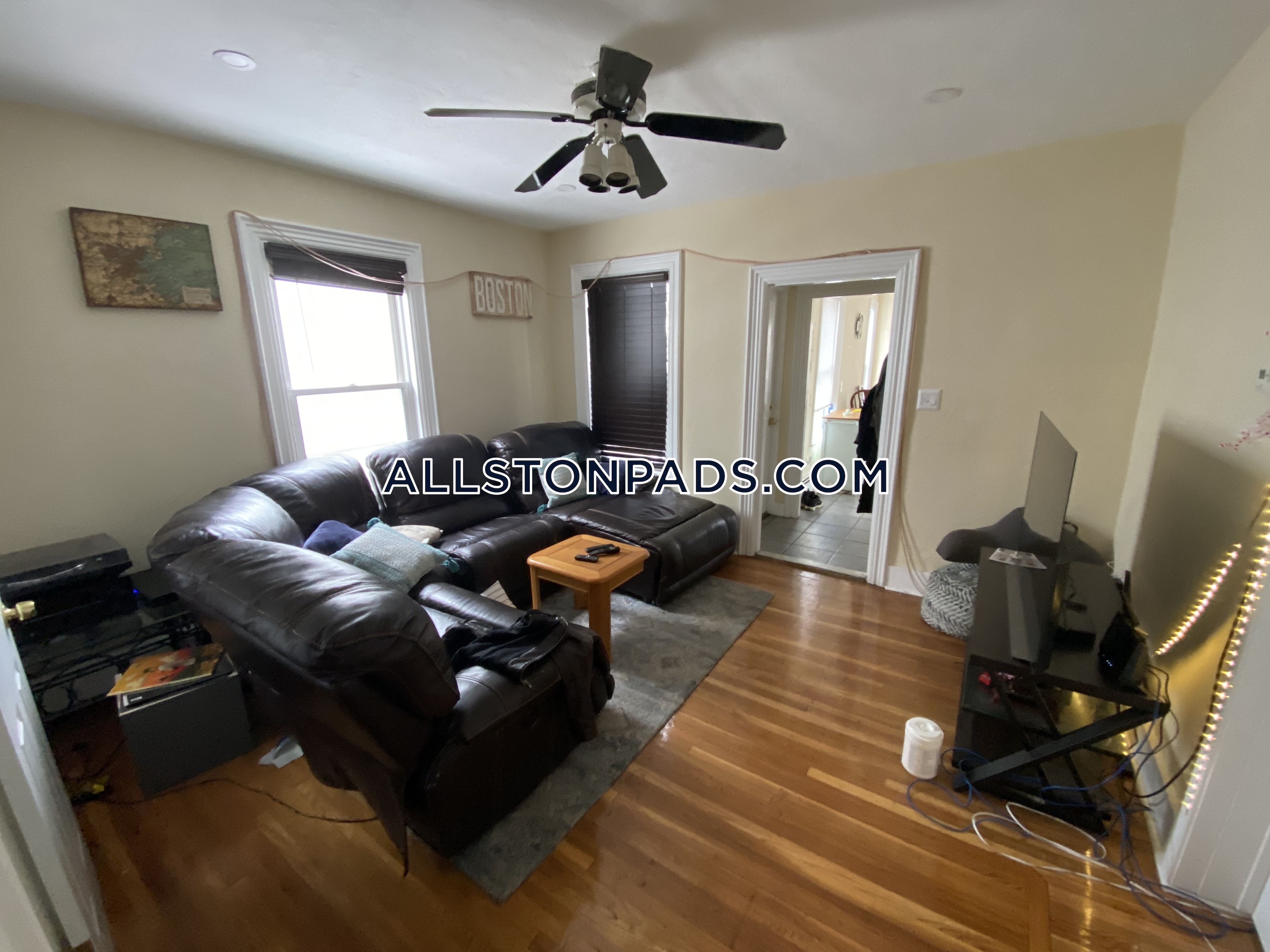 5 bed, 2 bath apartment for rent at 36 Pratt St Unit 2, Allston — photo 16 of 37