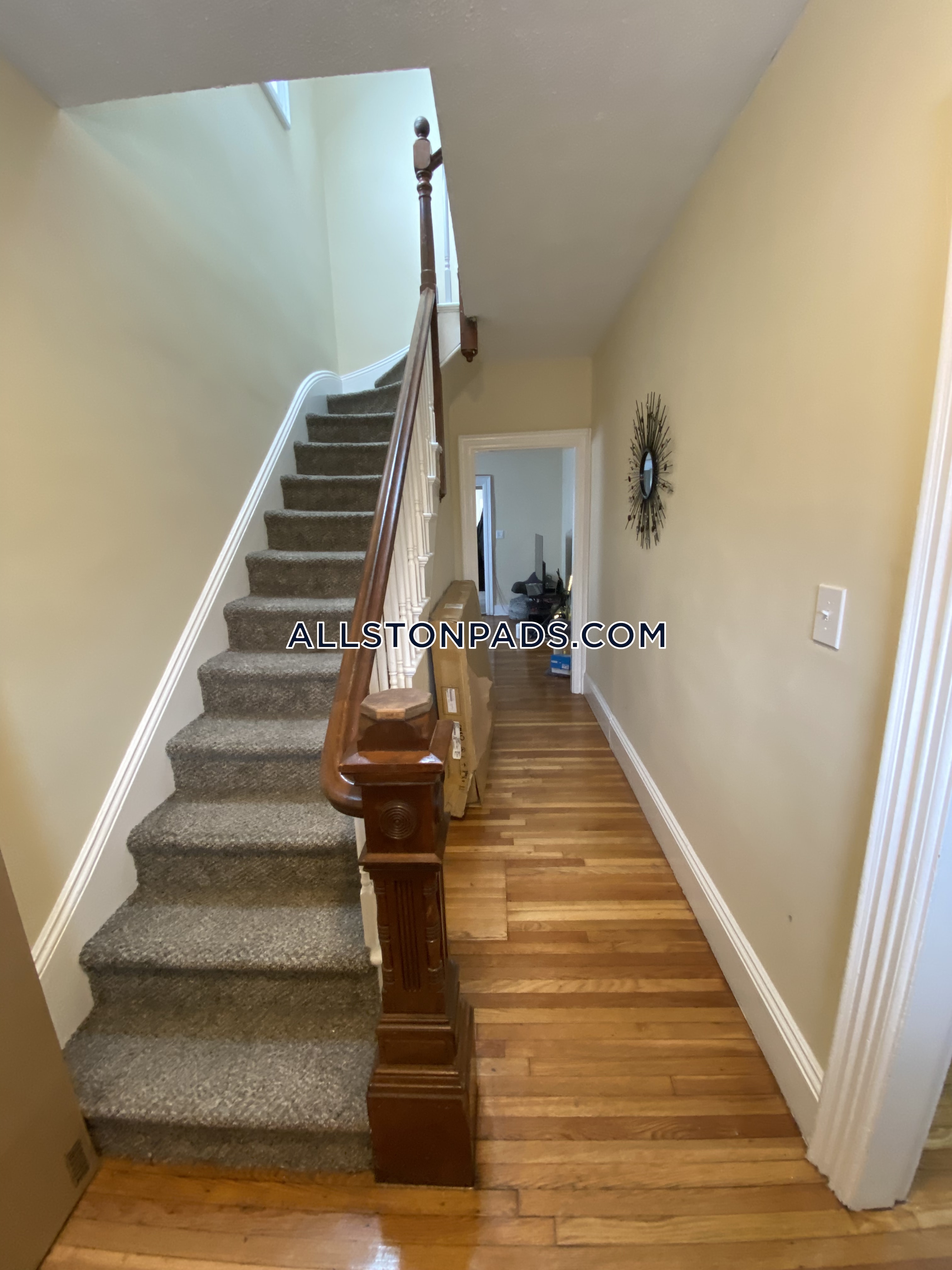 5 bed, 2 bath apartment for rent at 36 Pratt St Unit 2, Allston — photo 17 of 37