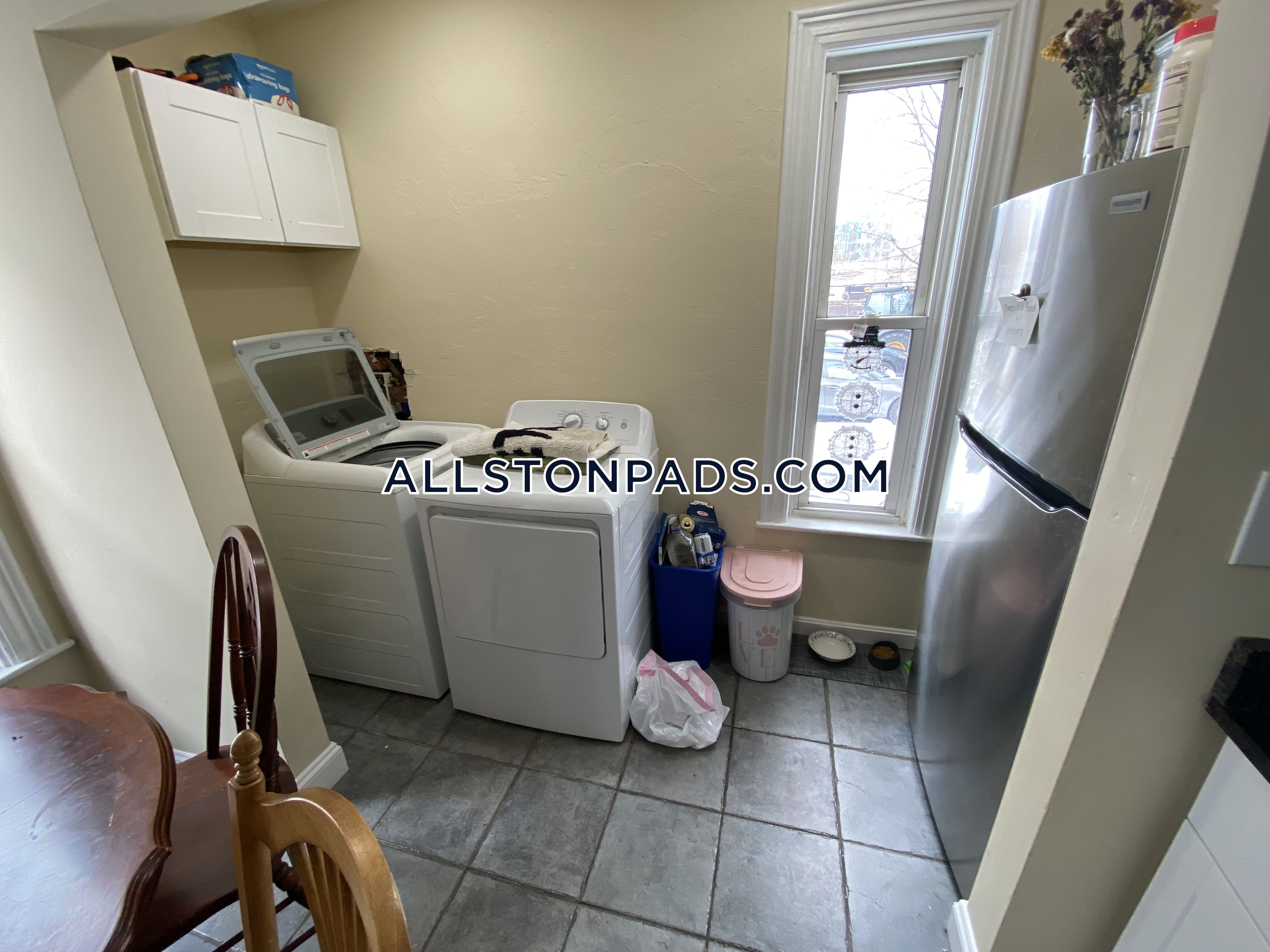5 bed, 2 bath apartment for rent at 36 Pratt St Unit 2, Allston — photo 21 of 37