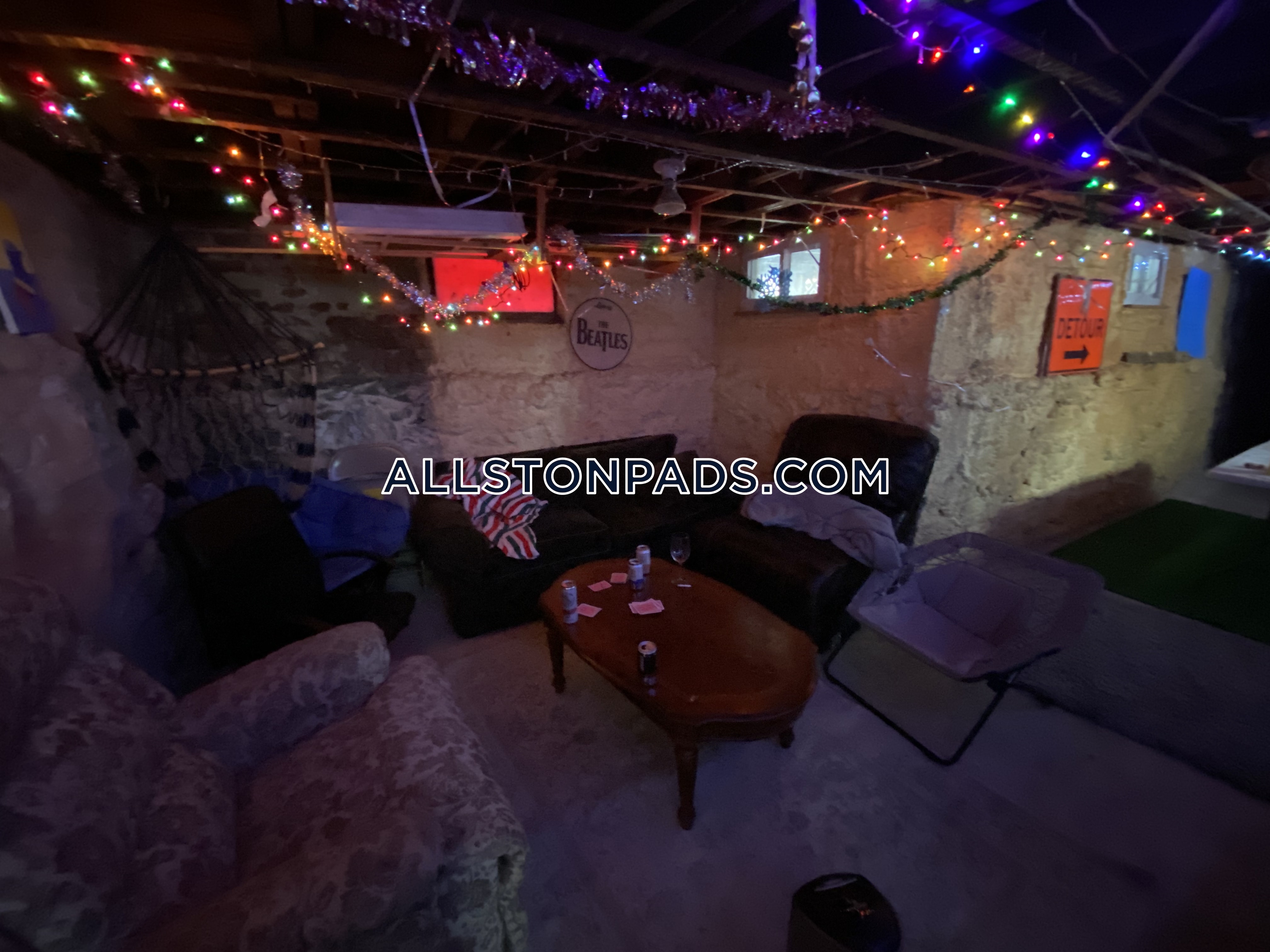 5 bed, 2 bath apartment for rent at 36 Pratt St Unit 2, Allston — photo 26 of 37