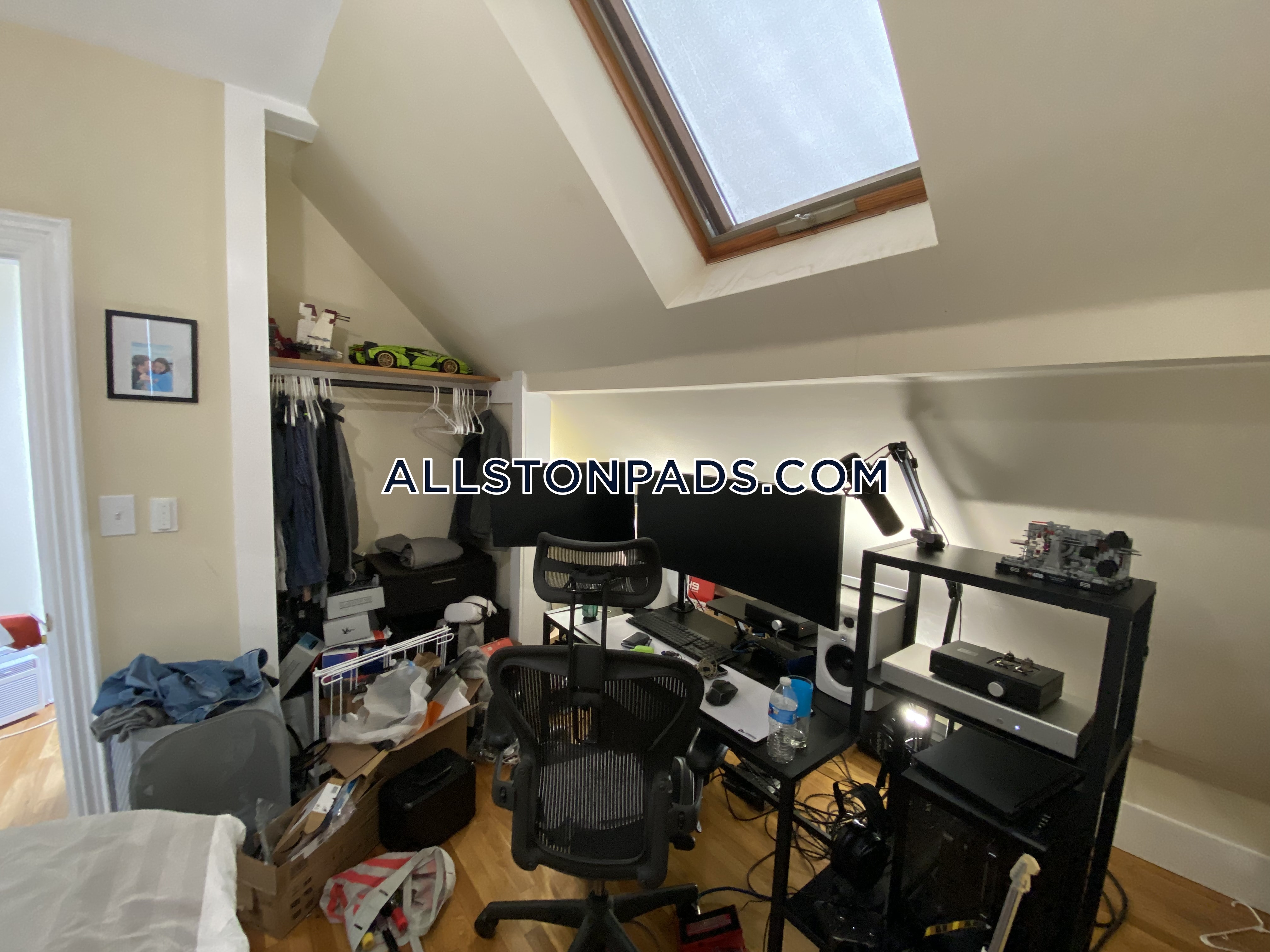5 bed, 2 bath apartment for rent at 36 Pratt St Unit 2, Allston — photo 35 of 37