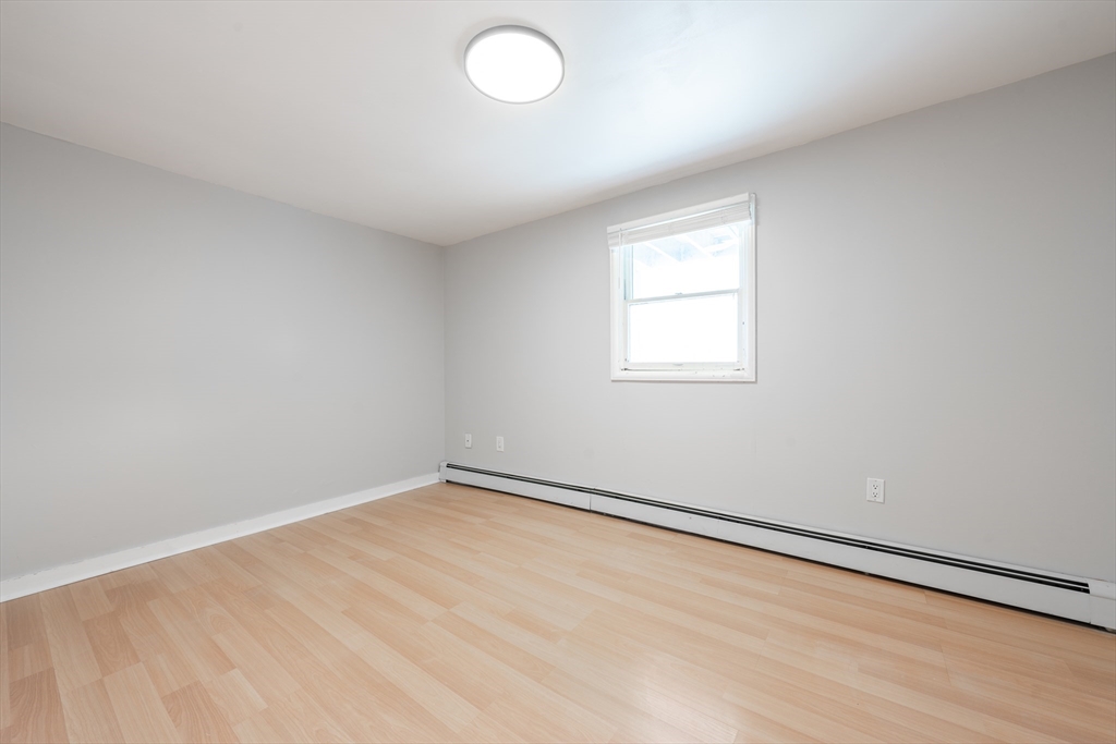 19 Loring Rd, Revere