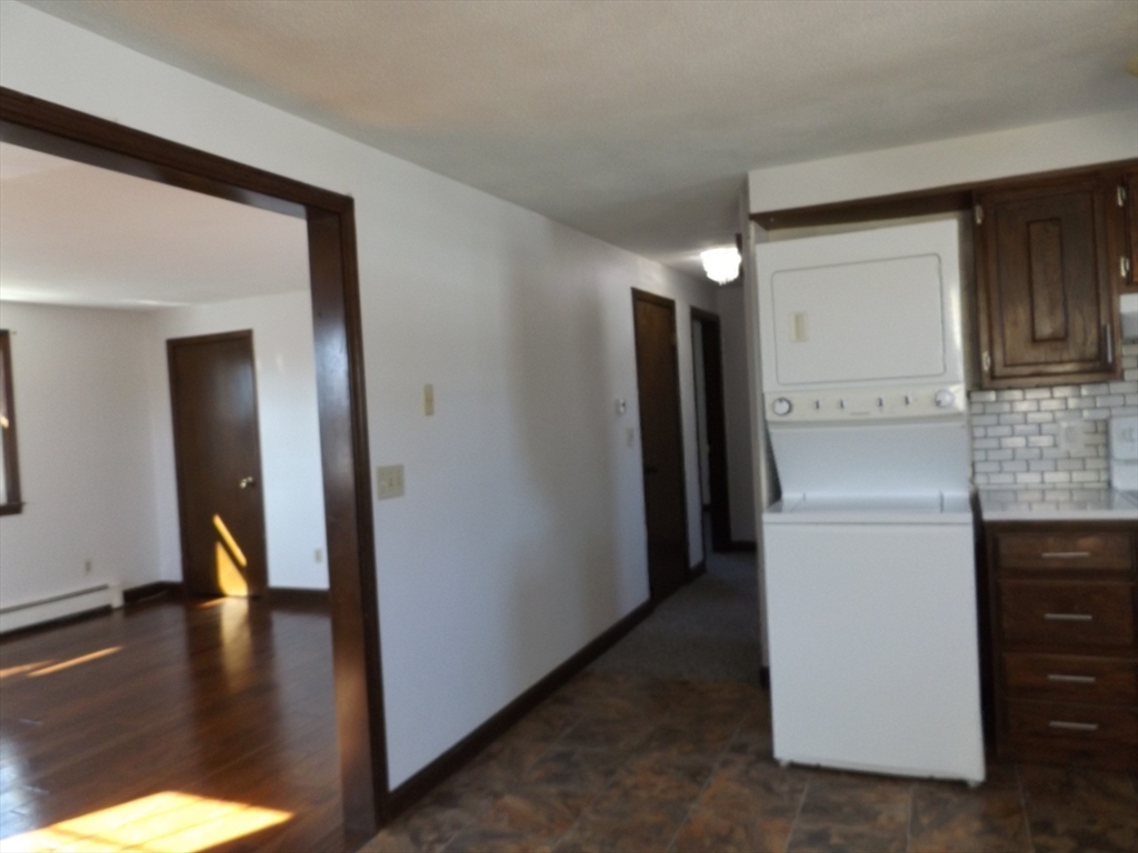 28 Greenwich St, Attleboro