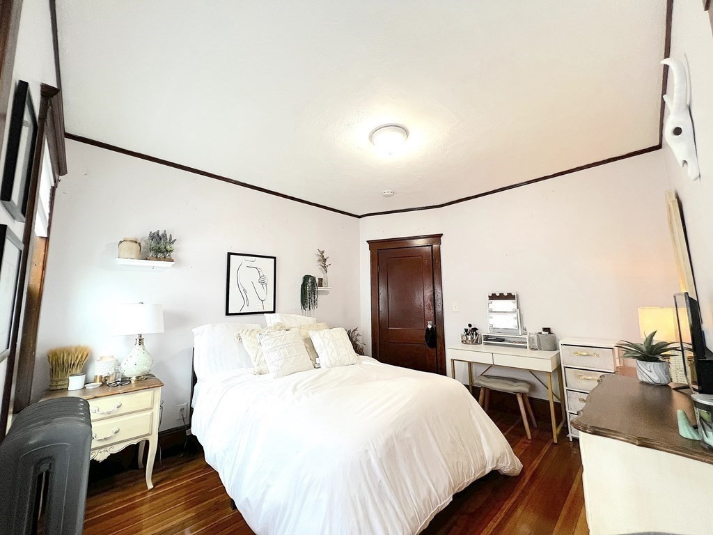 3 bed, 1 bath apartment for rent at 168 Grant Ave Unit 2, Medford — photo 9 of 18
