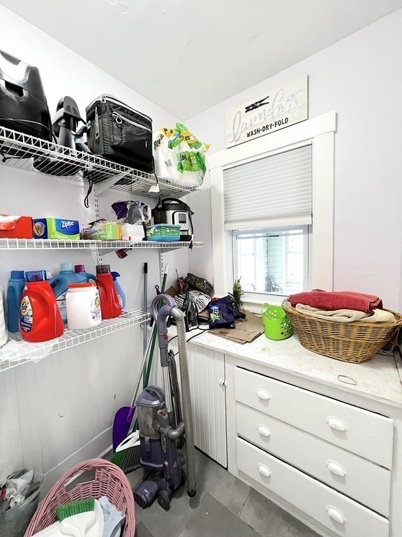 3 bed, 1 bath apartment for rent at 168 Grant Ave Unit 2, Medford — photo 11 of 18