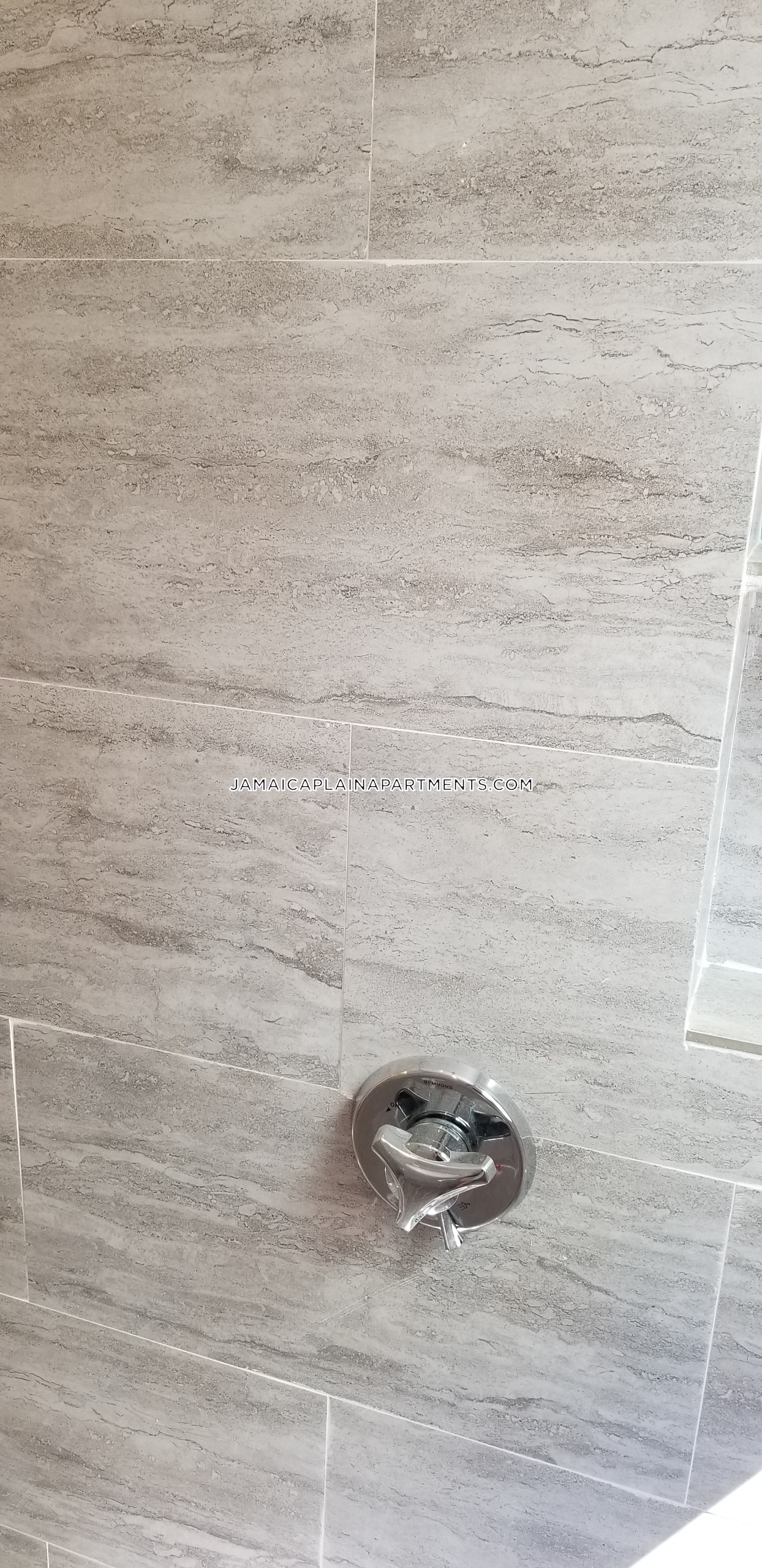 4 bed, 2 bath apartment for rent at 11 Rosemary St Unit 1, Jamaica Plain — photo 9 of 14