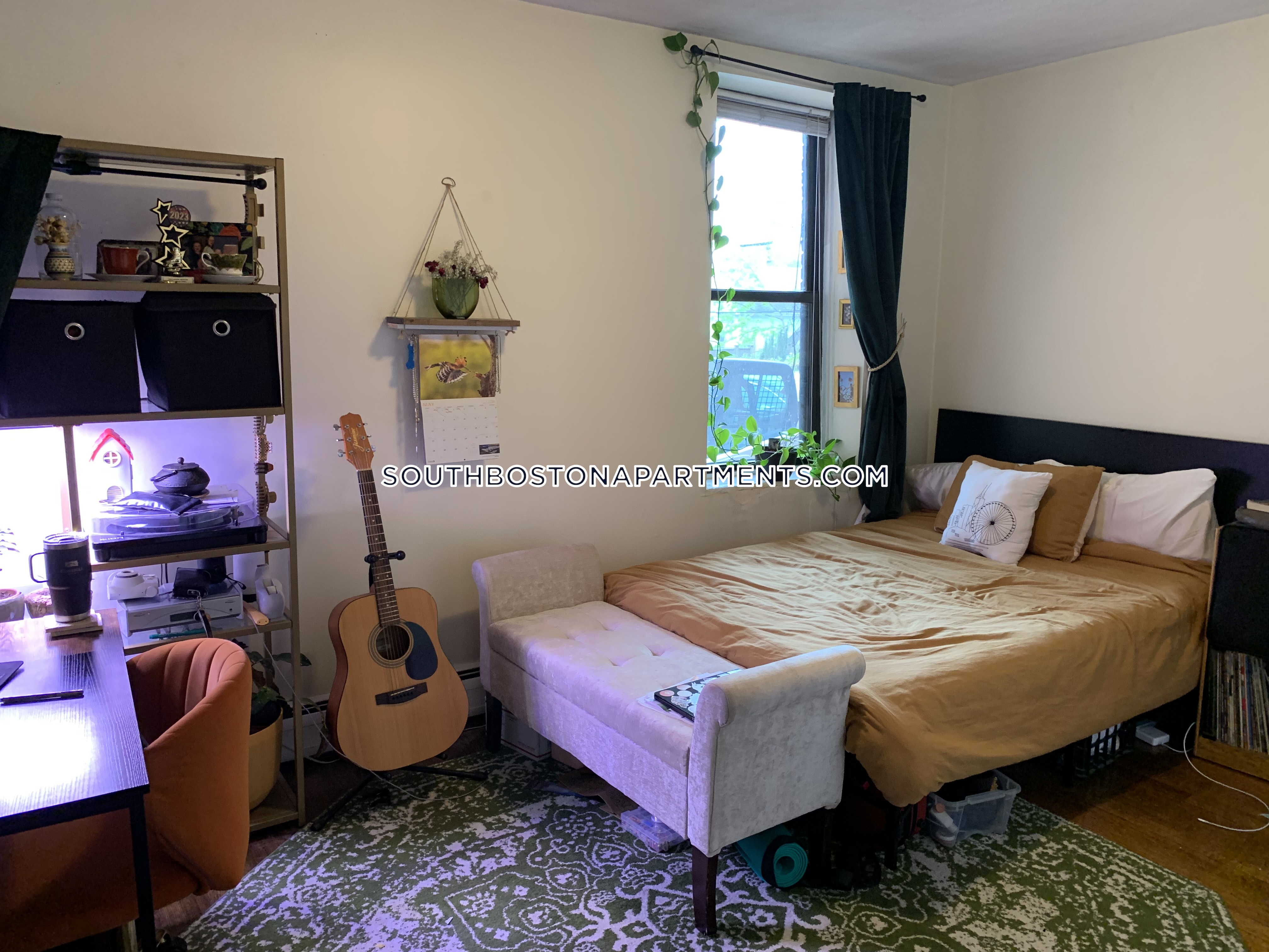 3 bed, 1 bath apartment for rent at 819 East Broadway Unit 1, South Boston — photo 19 of 34