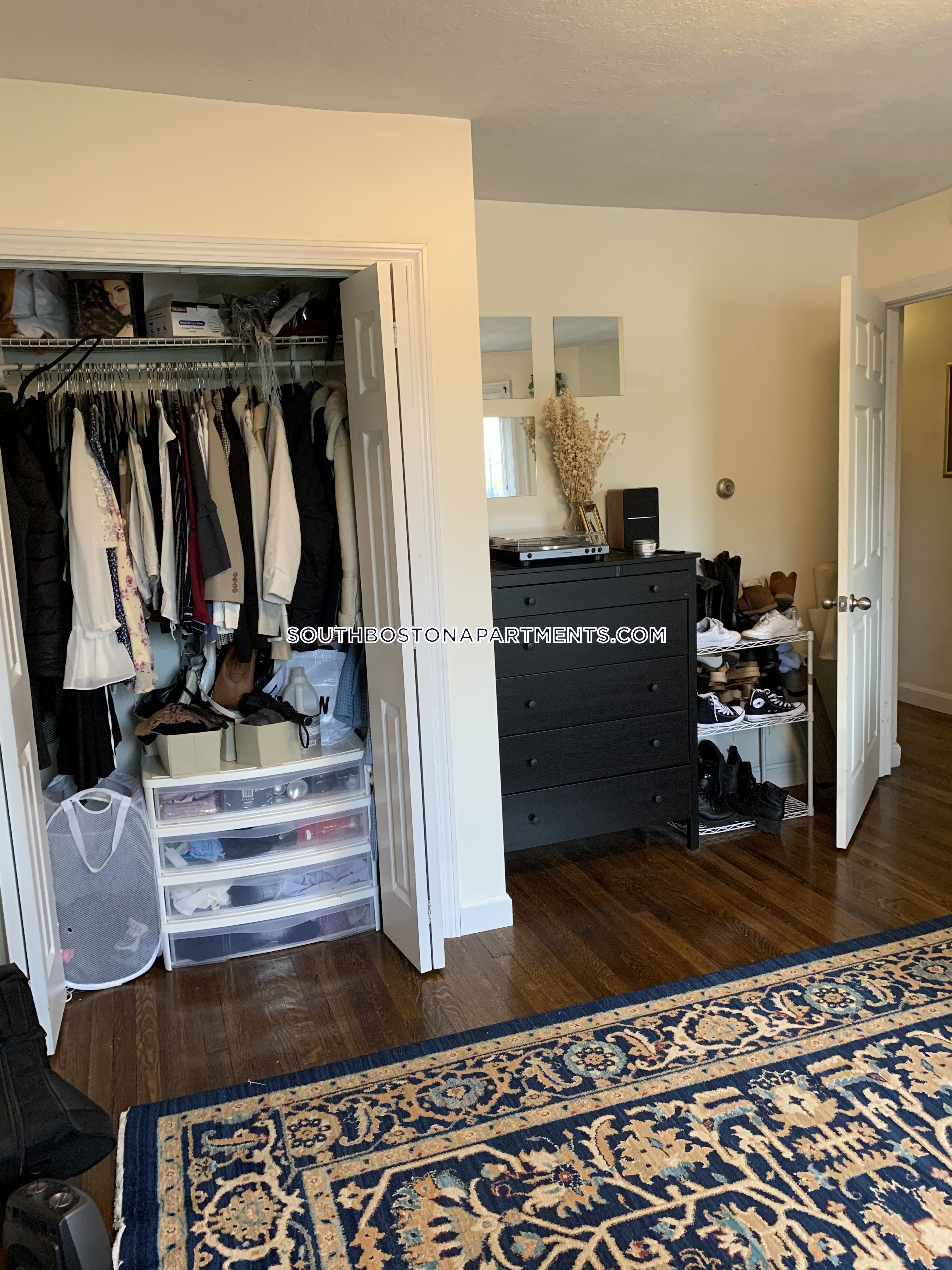 3 bed, 1 bath apartment for rent at 819 East Broadway Unit 1, South Boston — photo 21 of 34