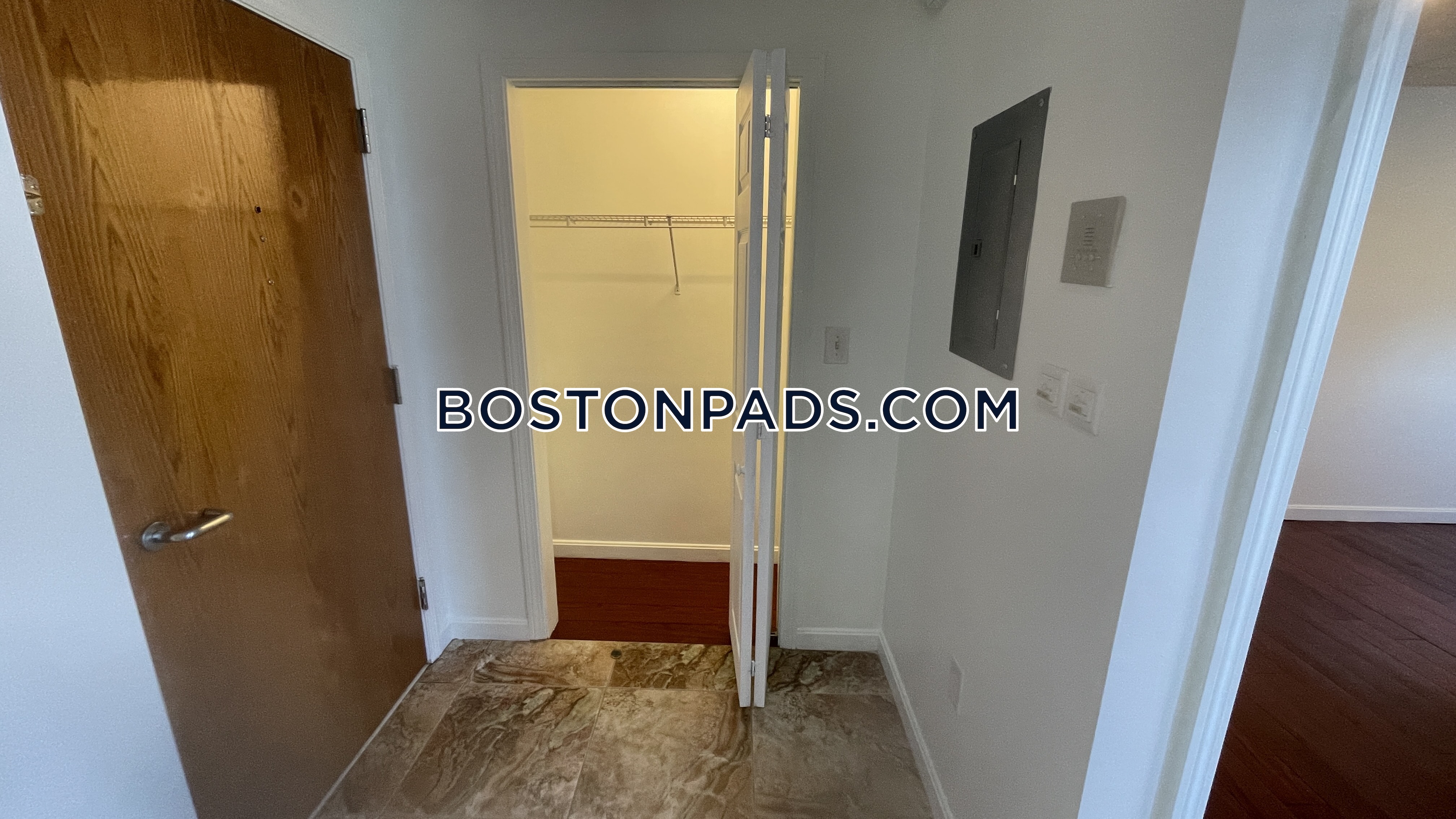 2 bed, 1 bath apartment for rent at 72 Kneeland St Unit 601, Chinatown — photo 3 of 8