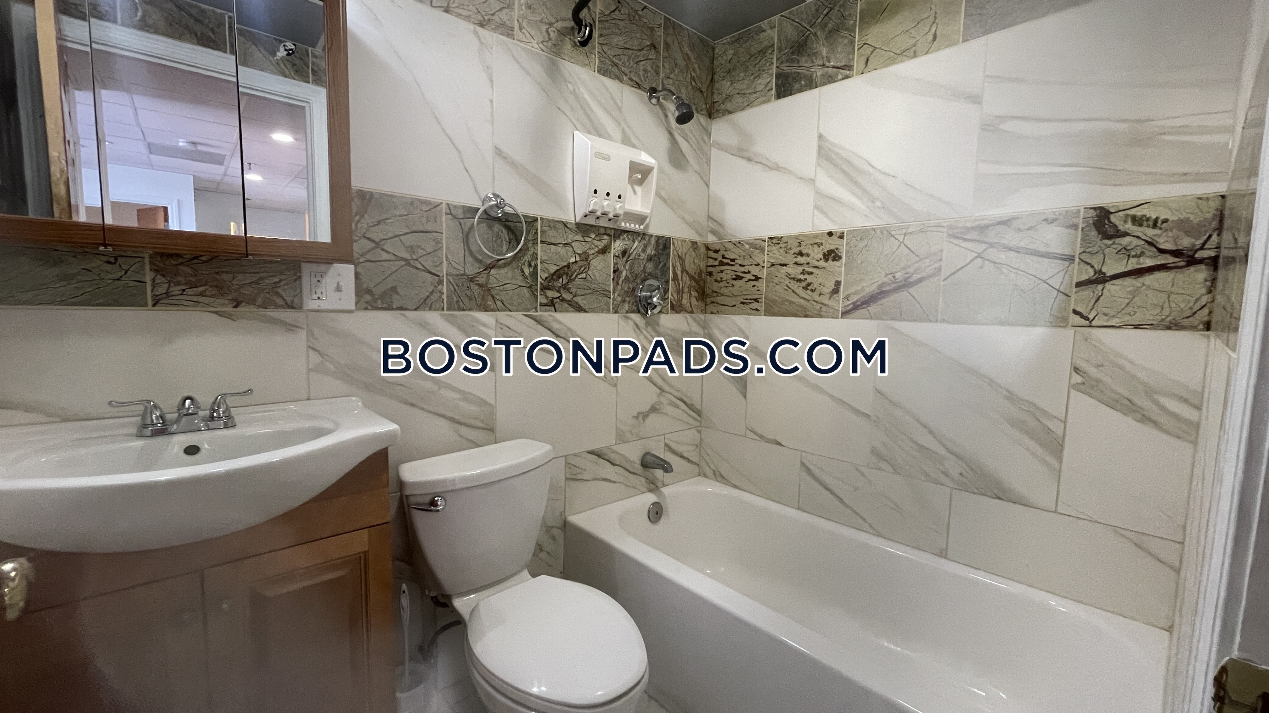 2 bed, 1 bath apartment for rent at 72 Kneeland St Unit 601, Chinatown — photo 7 of 8