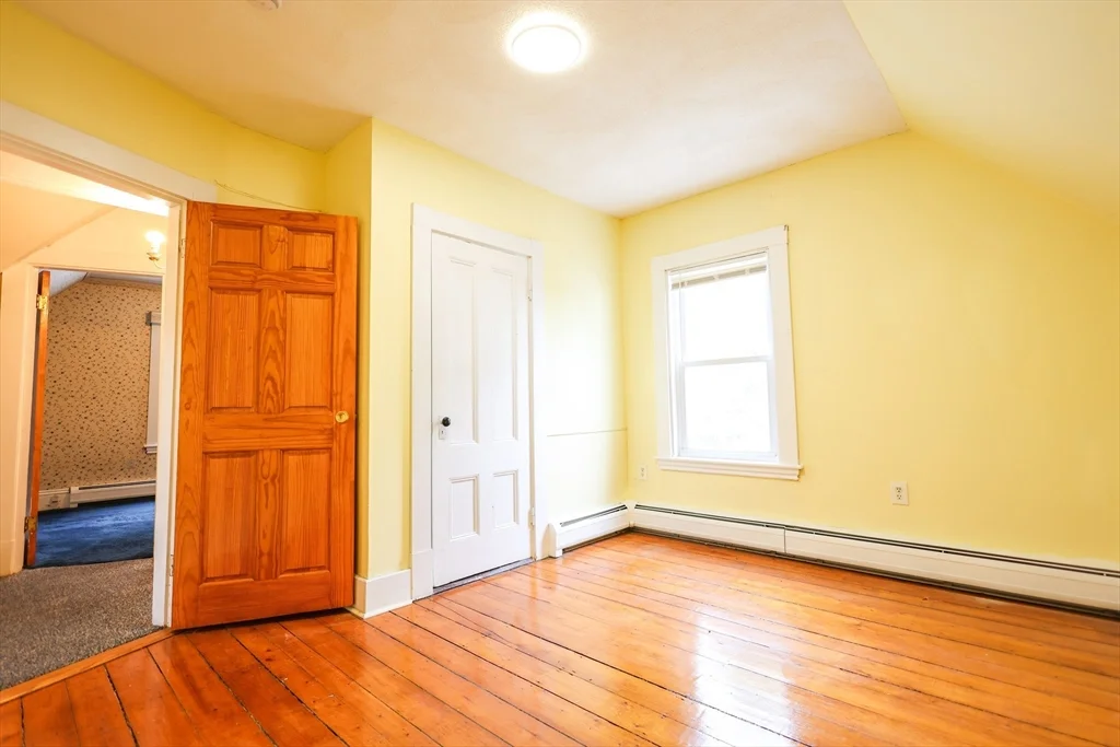 12 Nelson St , Ma 02169, Quincy