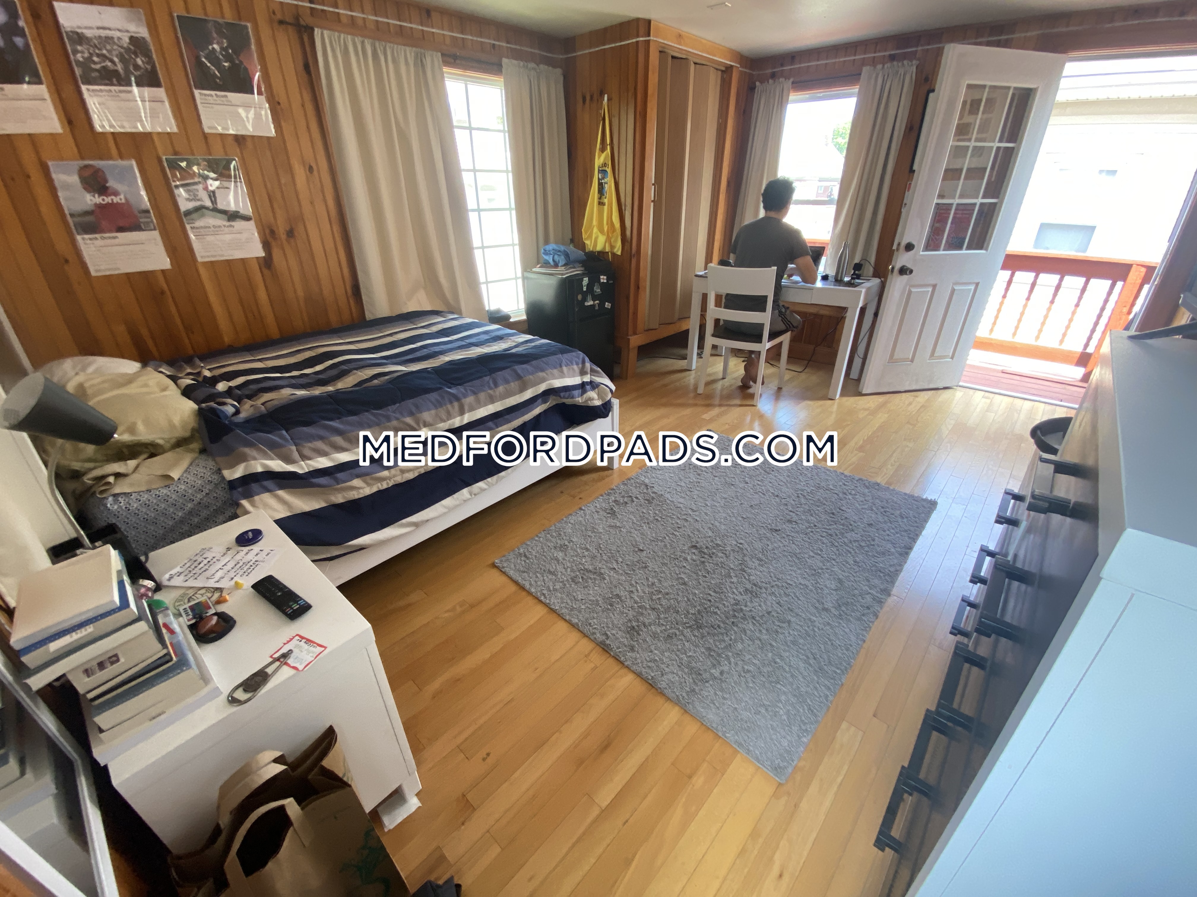 6 bed, 2 bath apartment for rent at 107 North St Unit 107, Tufts University — photo 32 of 41
