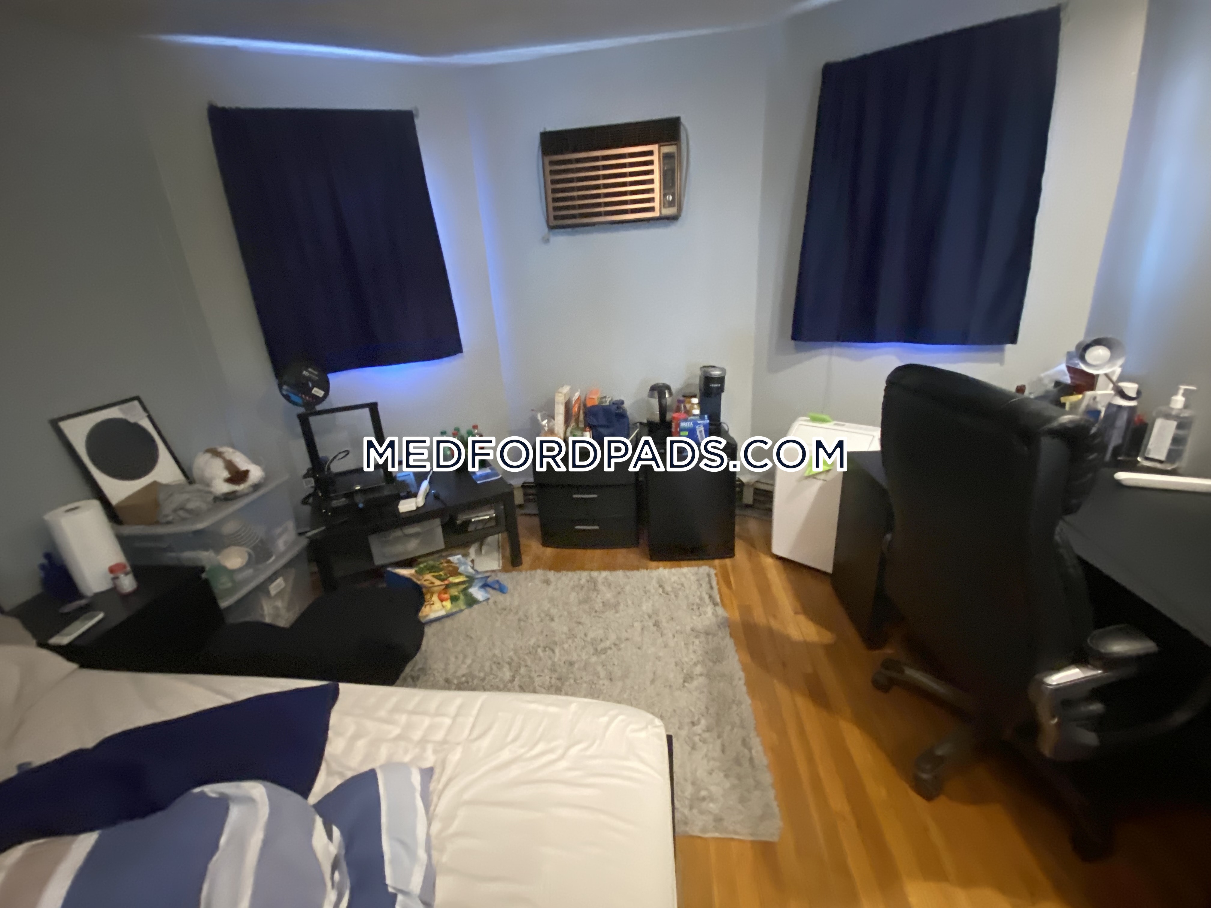 6 bed, 2 bath apartment for rent at 107 North St Unit 107, Tufts University — photo 24 of 41