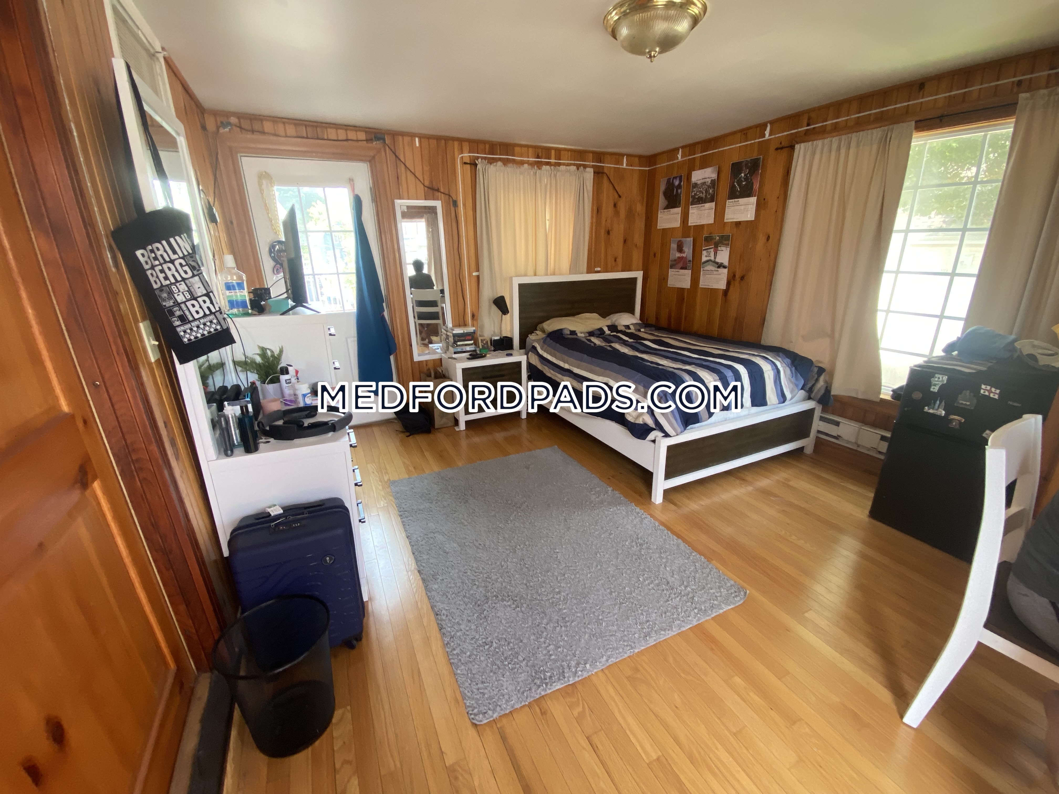 6 bed, 2 bath apartment for rent at 107 North St Unit 107, Tufts University — photo 15 of 41