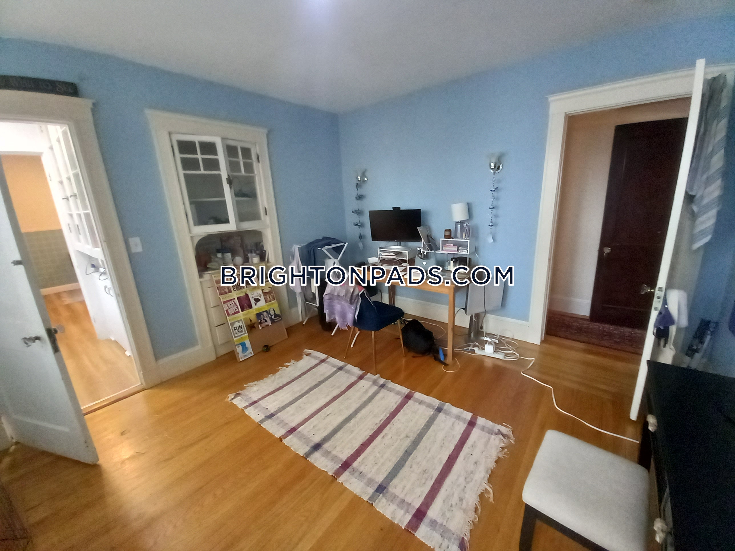 3 bed, 1 bath apartment for rent at 6 Mapleton St, Brighton — photo 13 of 24
