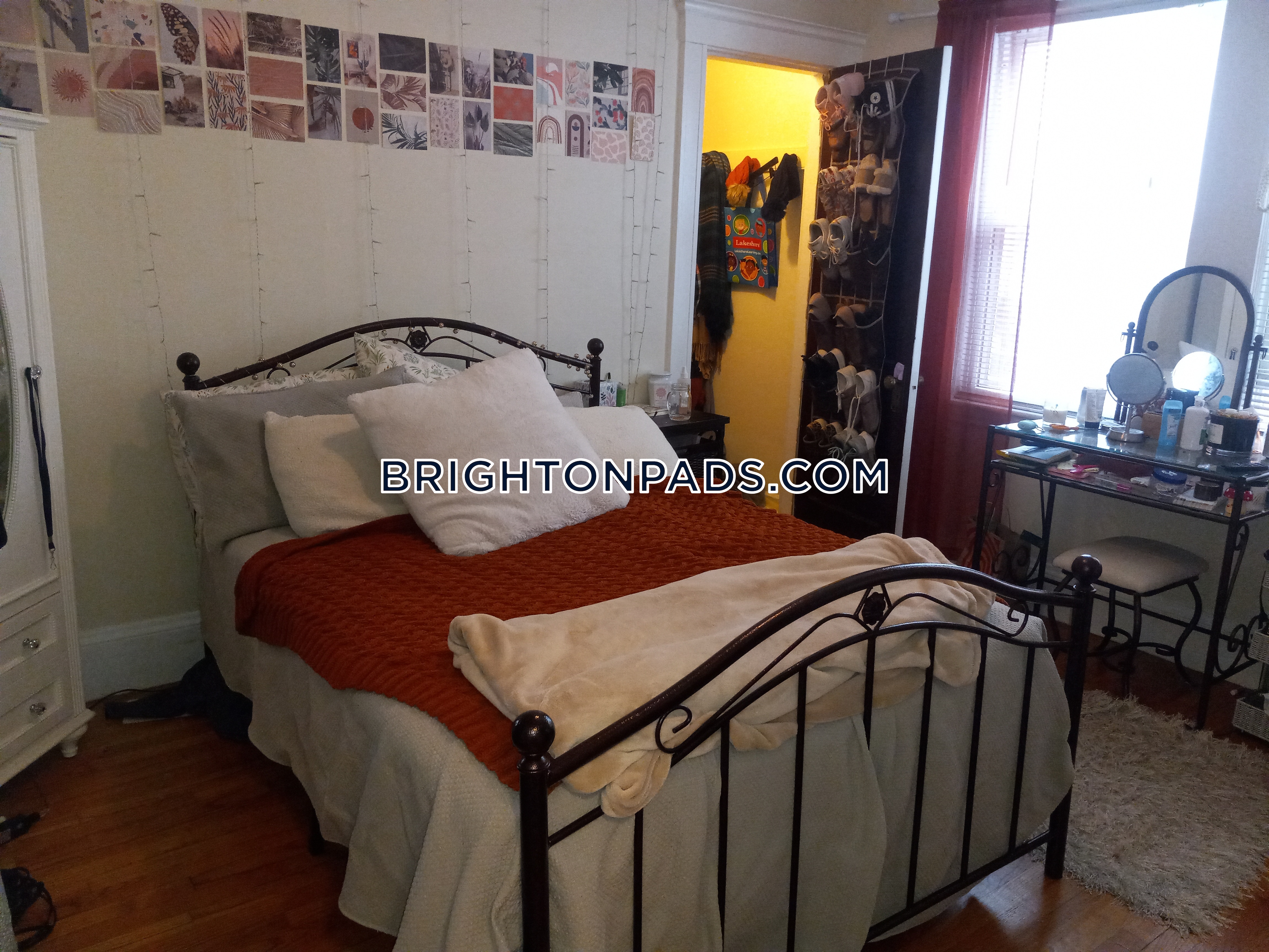3 bed, 1 bath apartment for rent at 6 Mapleton St, Brighton — photo 10 of 24