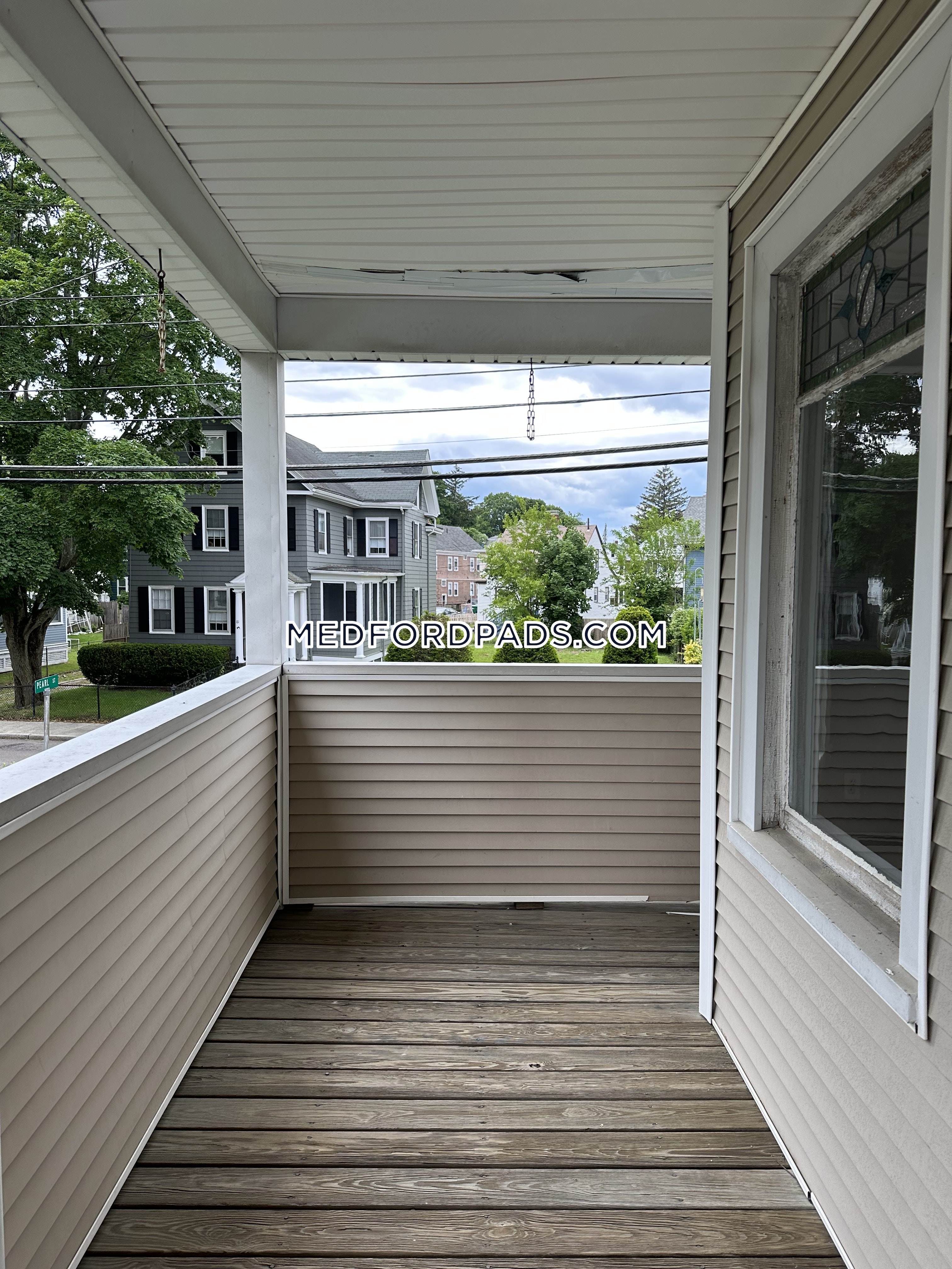 2 bed, 1 bath apartment for rent at 49 Pearl St Unit 1, Medford — photo 10 of 11