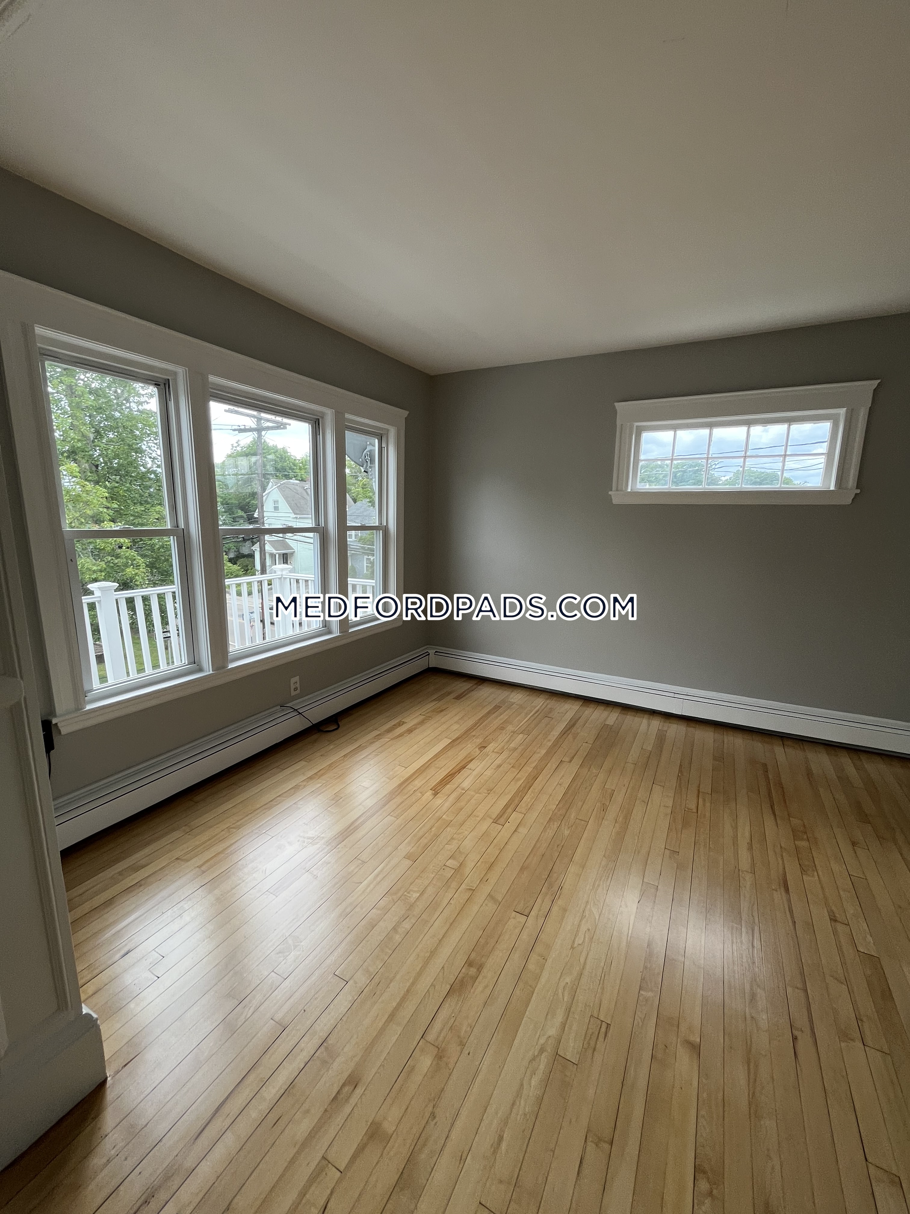 5 bed, 2 bath apartment for rent at 47 Pearl St Unit 1, Tufts University — photo 14 of 29