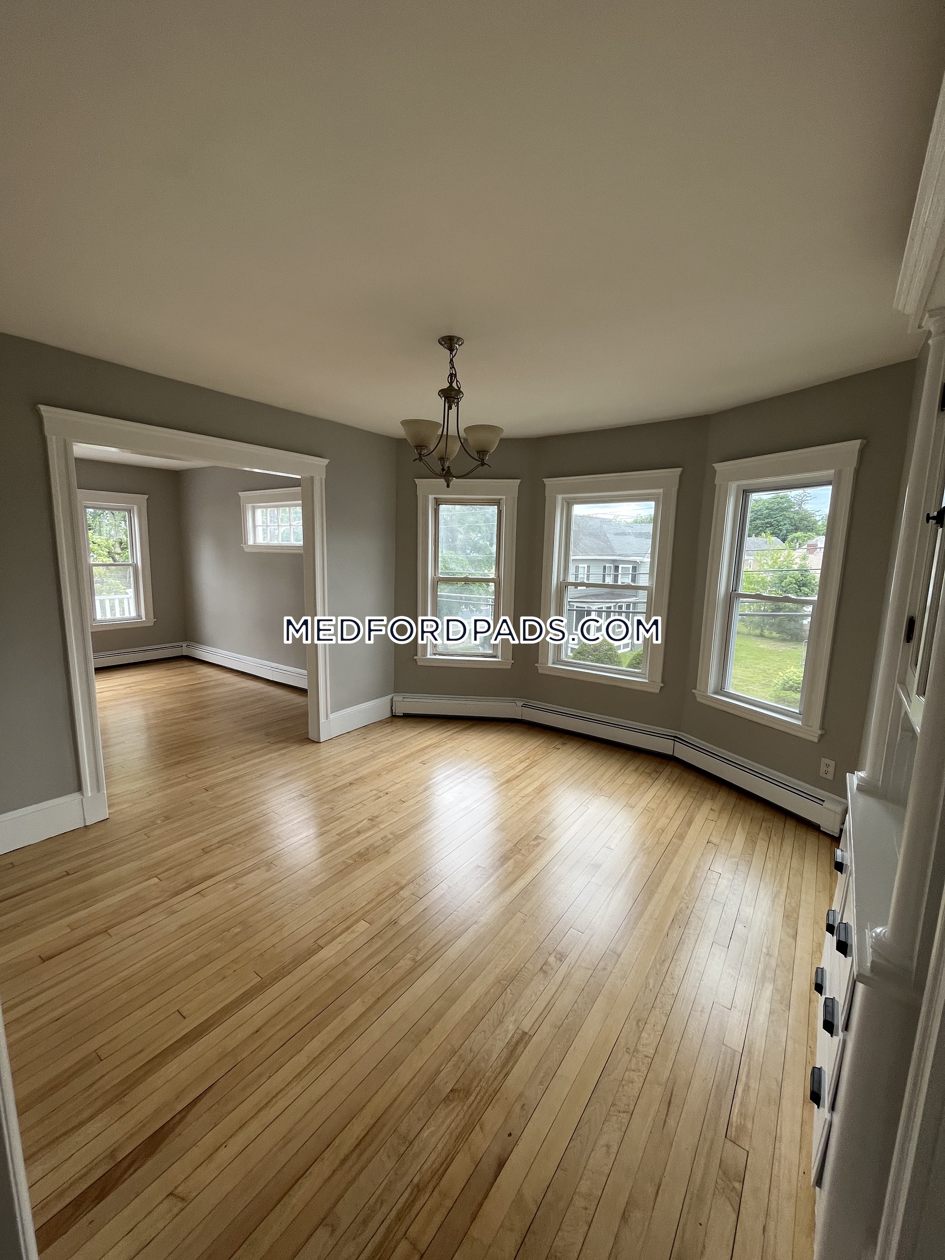 5 bed, 2 bath apartment for rent at 47 Pearl St Unit 1, Tufts University — photo 19 of 29