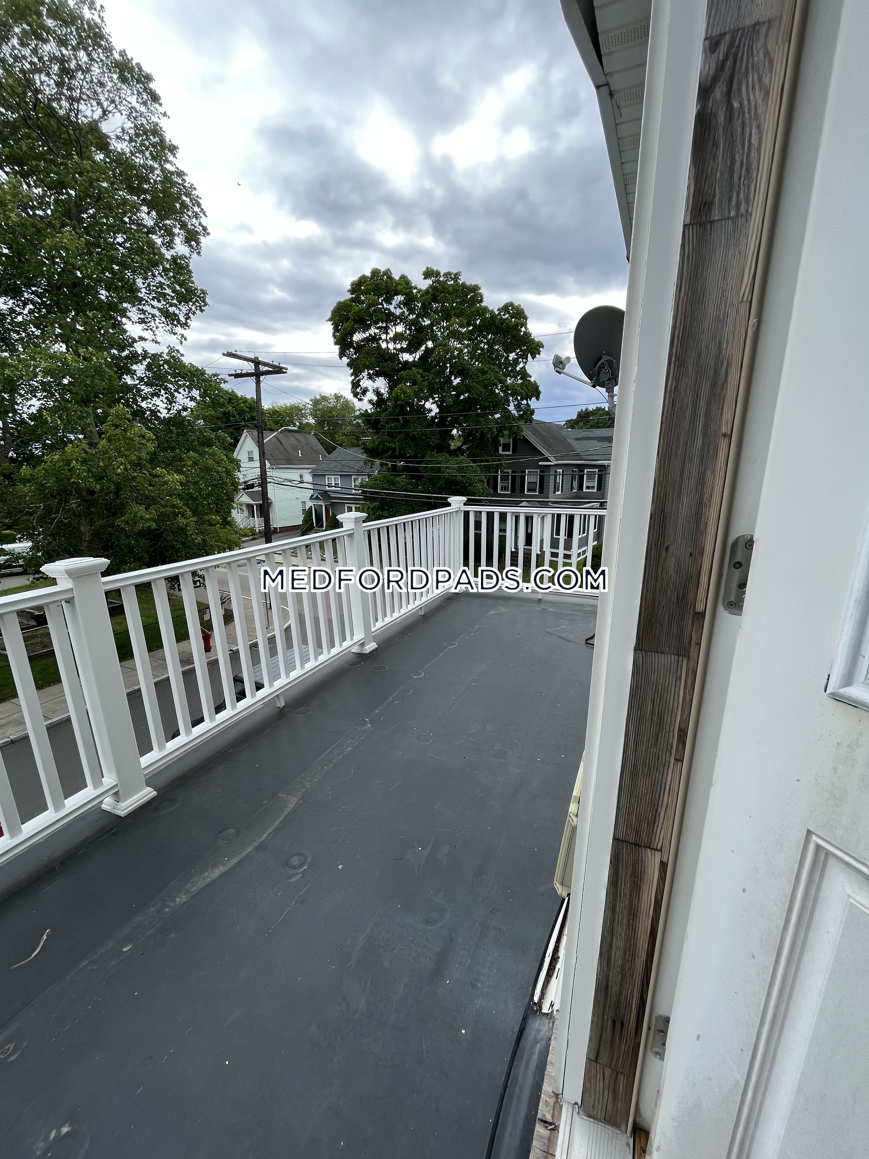 5 bed, 2 bath apartment for rent at 47 Pearl St Unit 1, Tufts University — photo 20 of 29