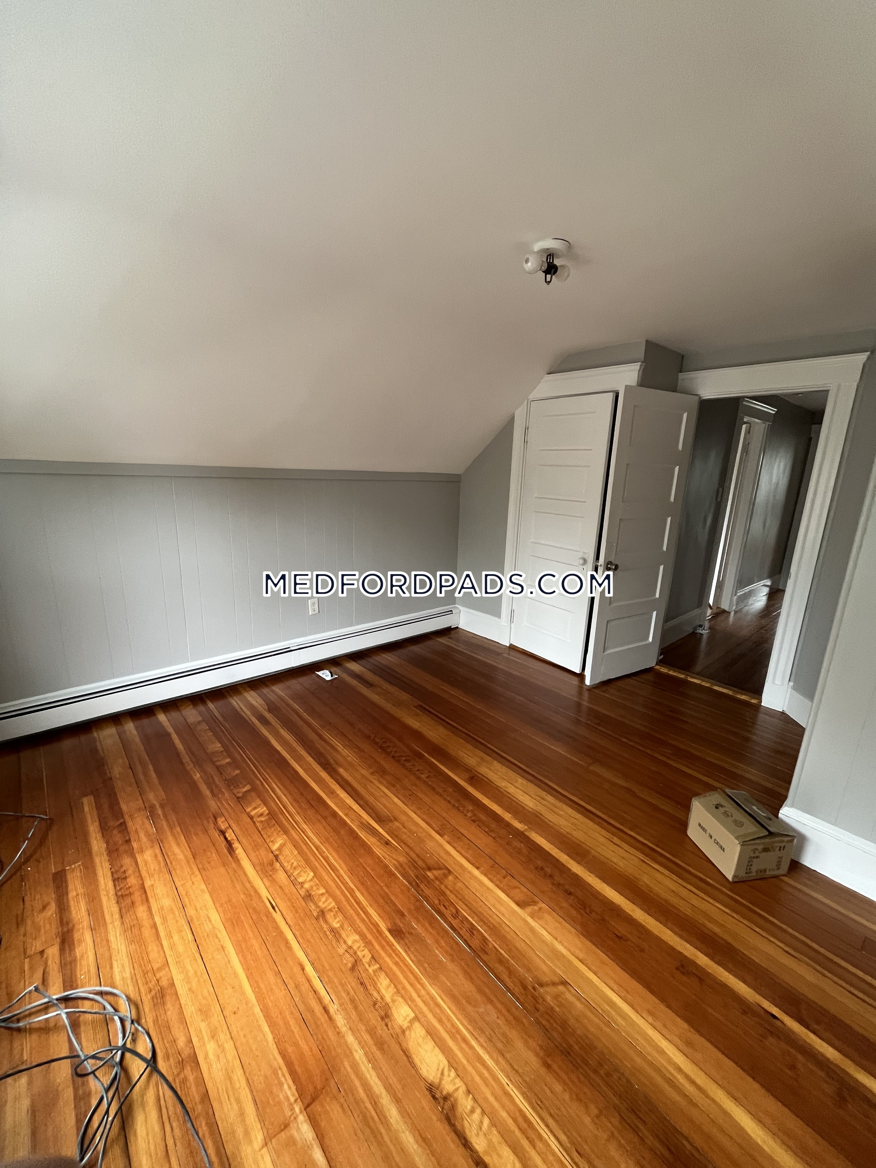 5 bed, 2 bath apartment for rent at 47 Pearl St Unit 1, Tufts University — photo 23 of 29