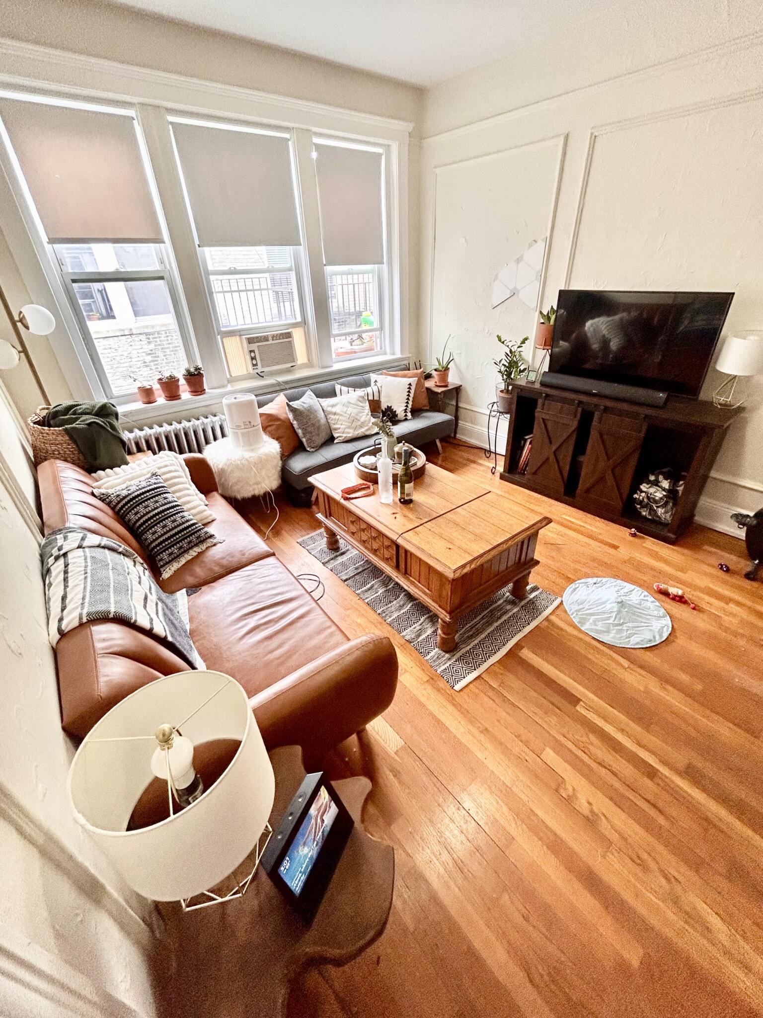 1 bed, 1 bath apartment for rent at 1687 Commonwealth Ave Unit 32,, Brighton — photo 1 of 3