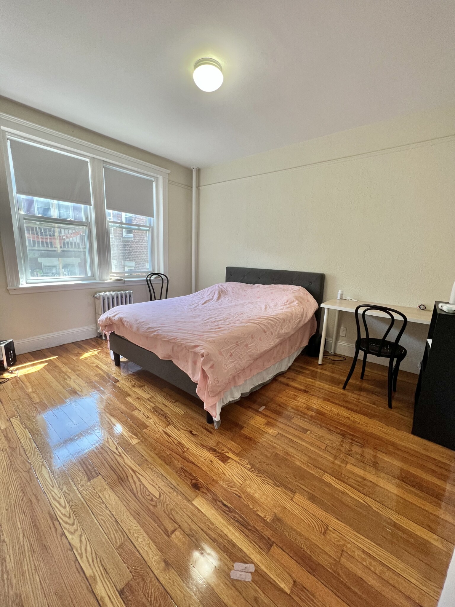 1 split bed, 1 bath apartment for rent at 1687 Commonwealth Ave Unit 07, Brighton — photo 1 of 3