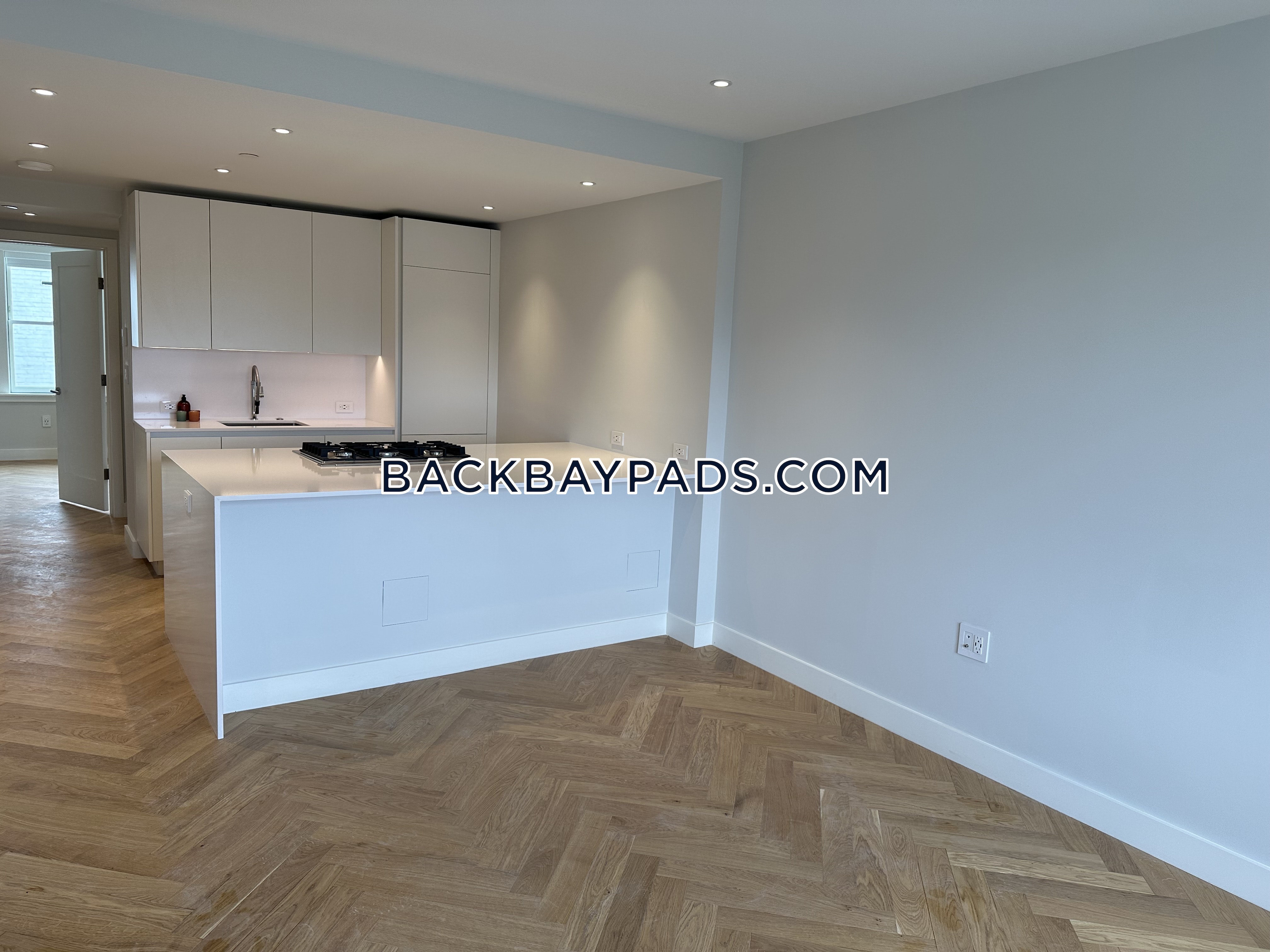 1 bed, 1 bath apartment for rent at 102 Commonwealth Ave Unit 101, Back Bay — photo 7 of 19