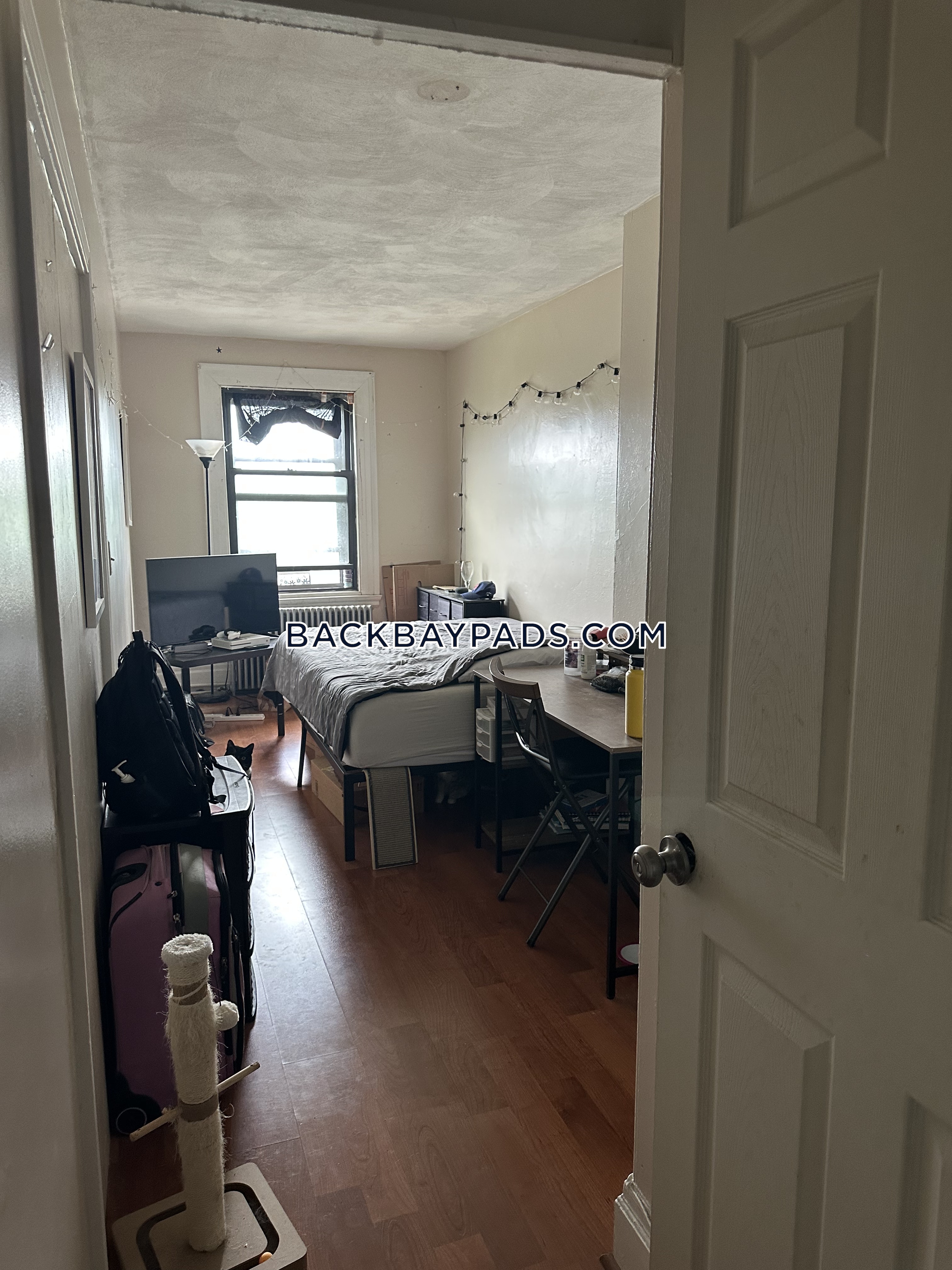 2 bed, 1 bath apartment for rent at 454 Beacon St Unit 5R, Back Bay — photo 10 of 11