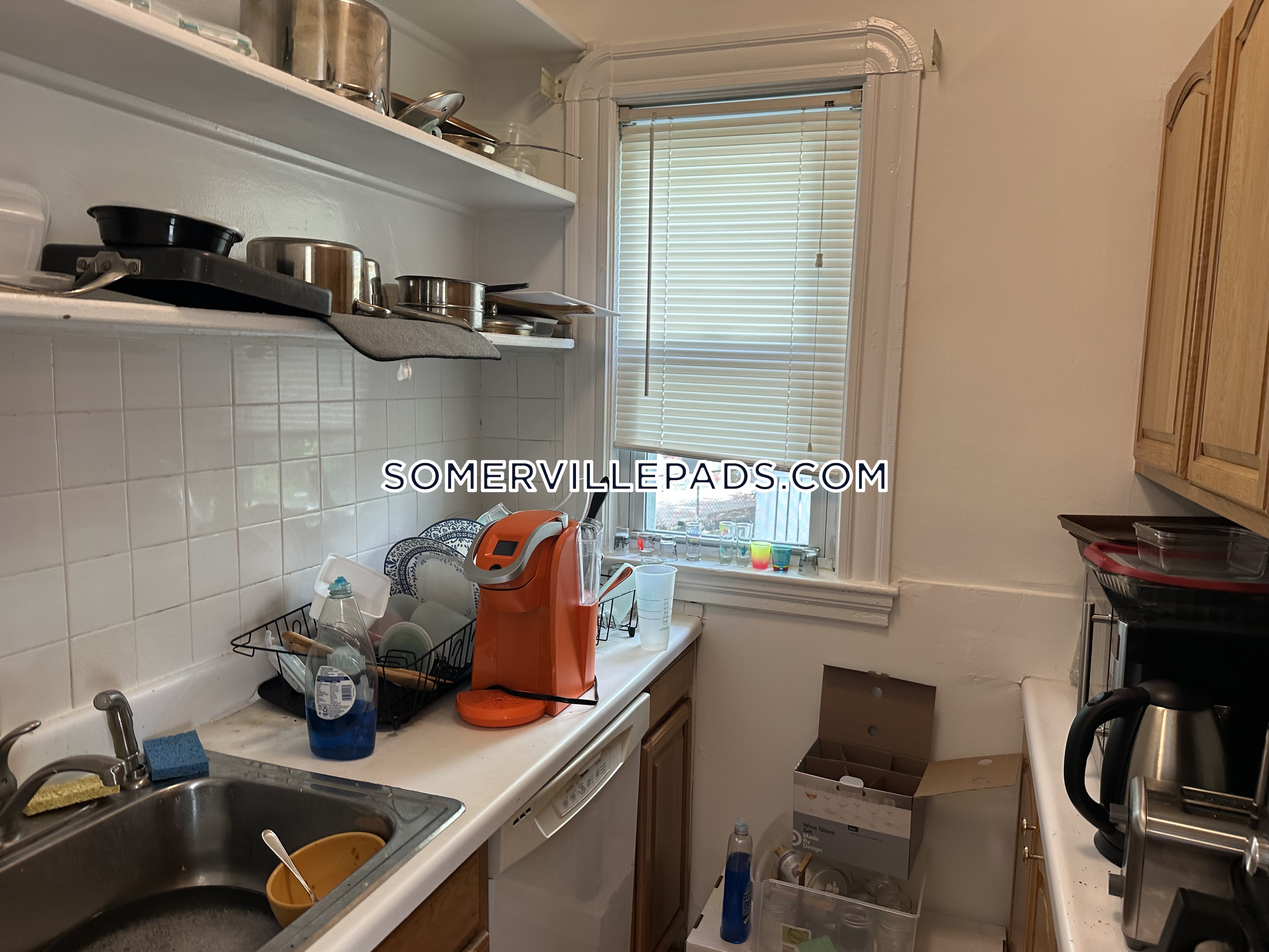 4 bed, 1 bath apartment for rent at 197 College Ave Unit 3, Davis Square — photo 19 of 22