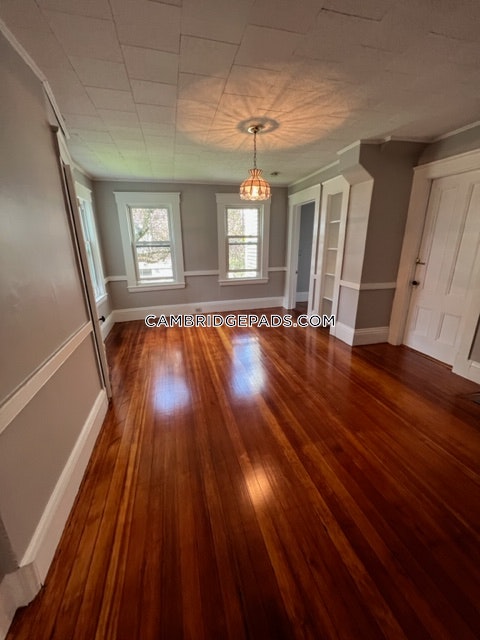 3 bed, 1 bath apartment for rent at 30 Cherry St, Porter Square — photo 1 of 6