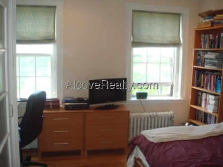 1 bed, 1 bath apartment for rent at 56 Concord Ave Unit 34, Observatory Hill — photo 4 of 14