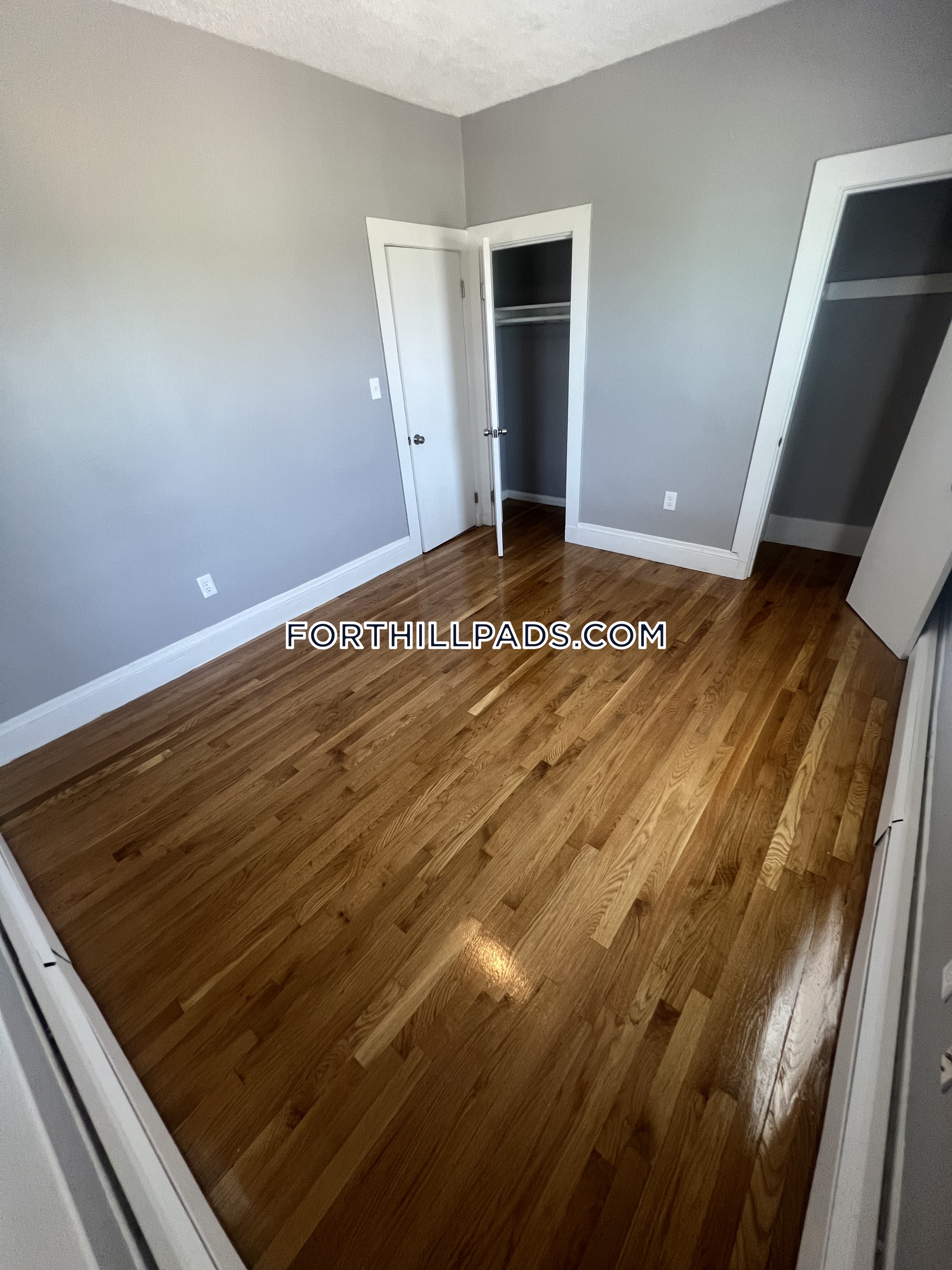 4 bed, 2 bath apartment for rent at 46 Lambert Ave Unit 3, Roxbury — photo 17 of 22