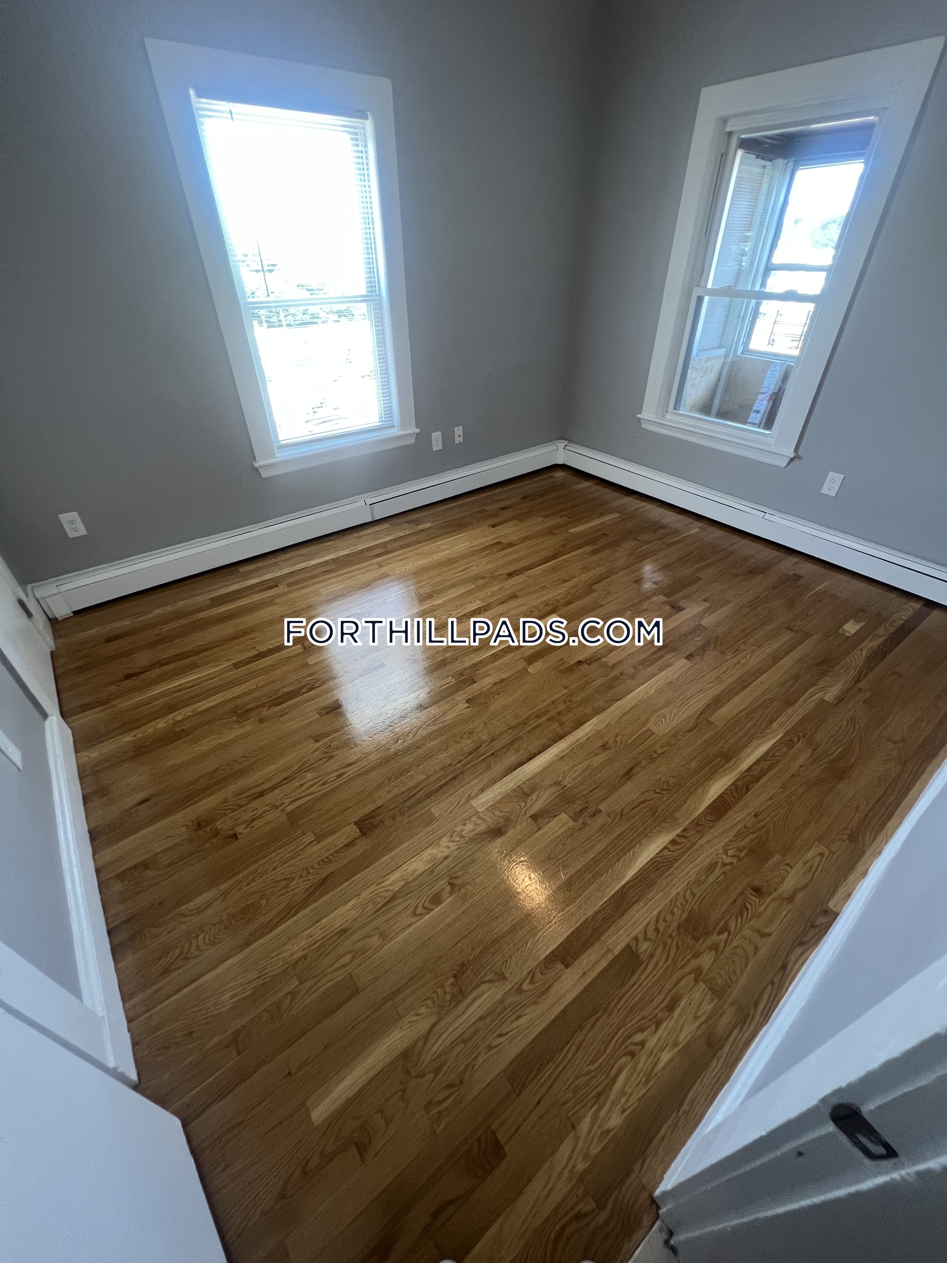4 bed, 2 bath apartment for rent at 46 Lambert Ave Unit 3, Roxbury — photo 19 of 22