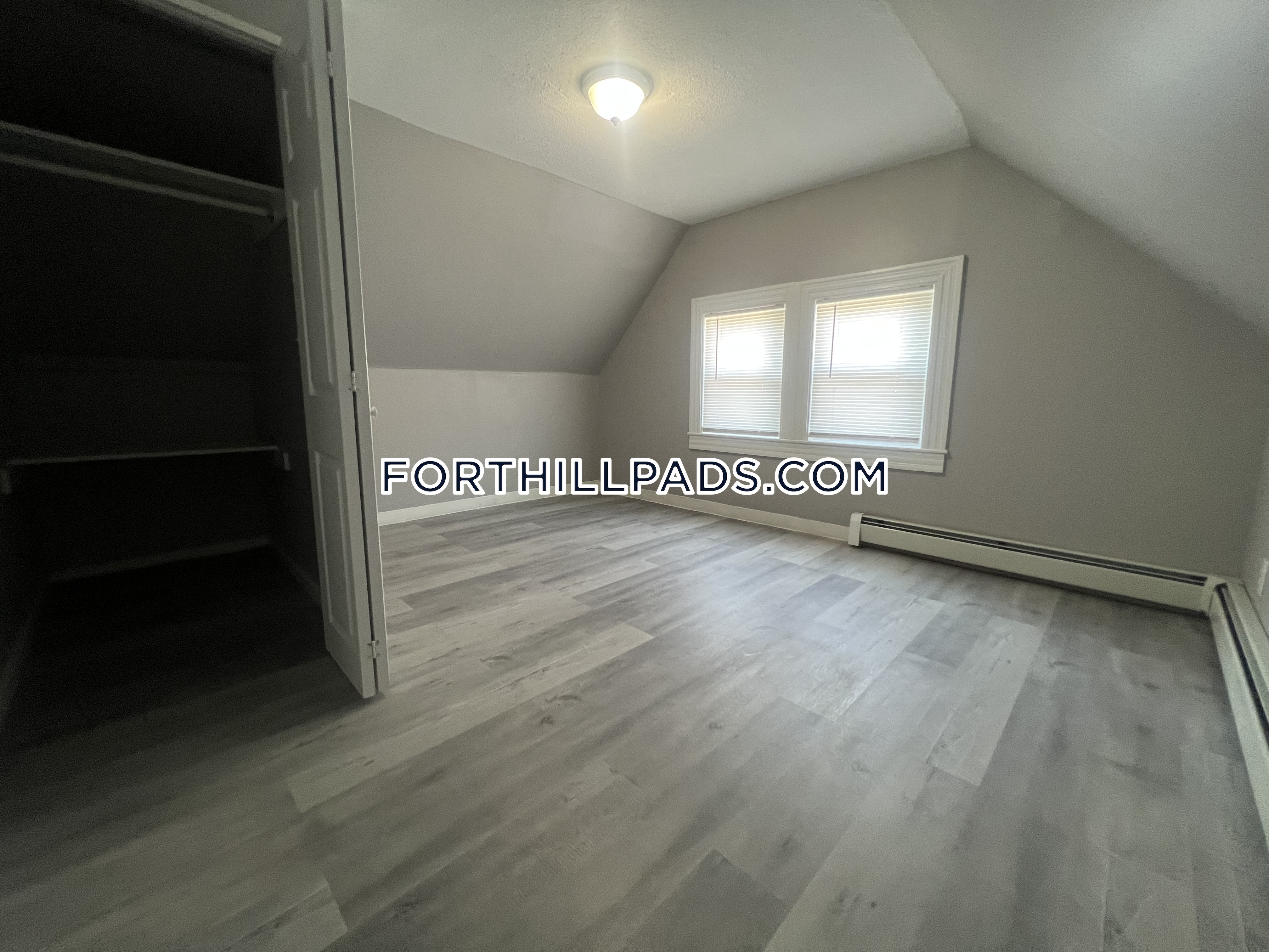 4 bed, 2 bath apartment for rent at 46 Lambert Ave Unit 3, Roxbury — photo 9 of 22