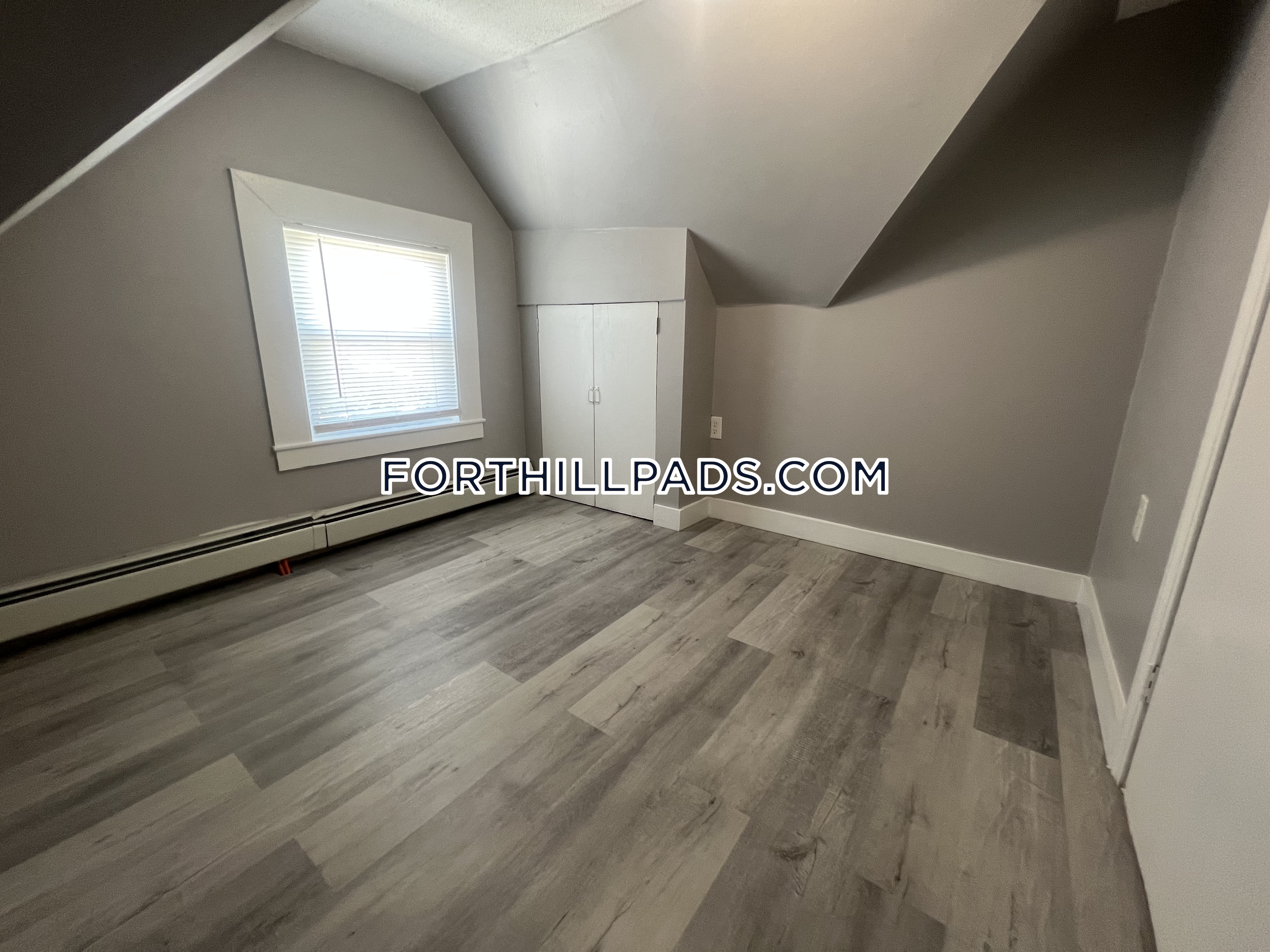 4 bed, 2 bath apartment for rent at 46 Lambert Ave Unit 3, Roxbury — photo 11 of 22