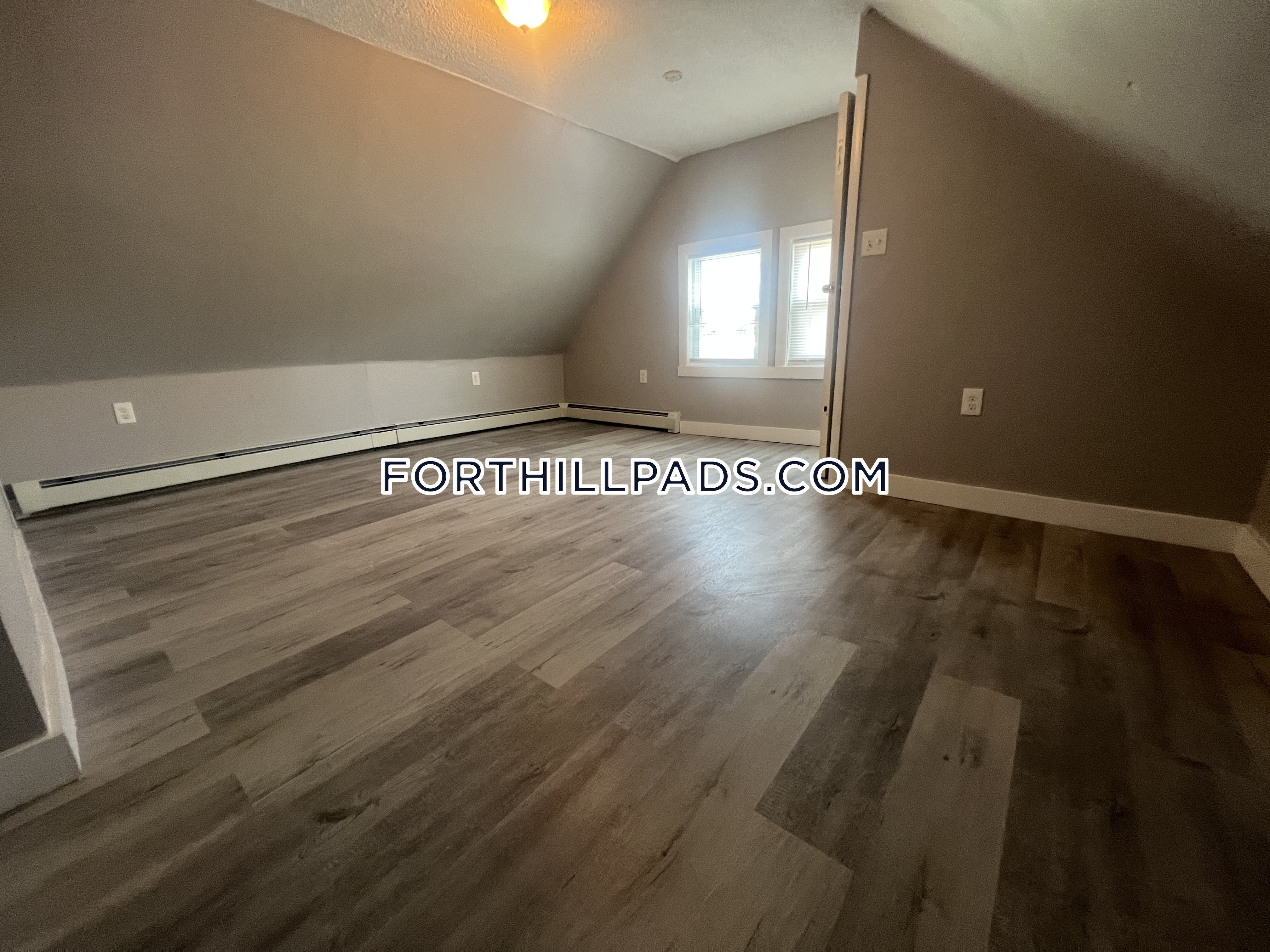 4 bed, 2 bath apartment for rent at 46 Lambert Ave Unit 3, Roxbury — photo 15 of 22