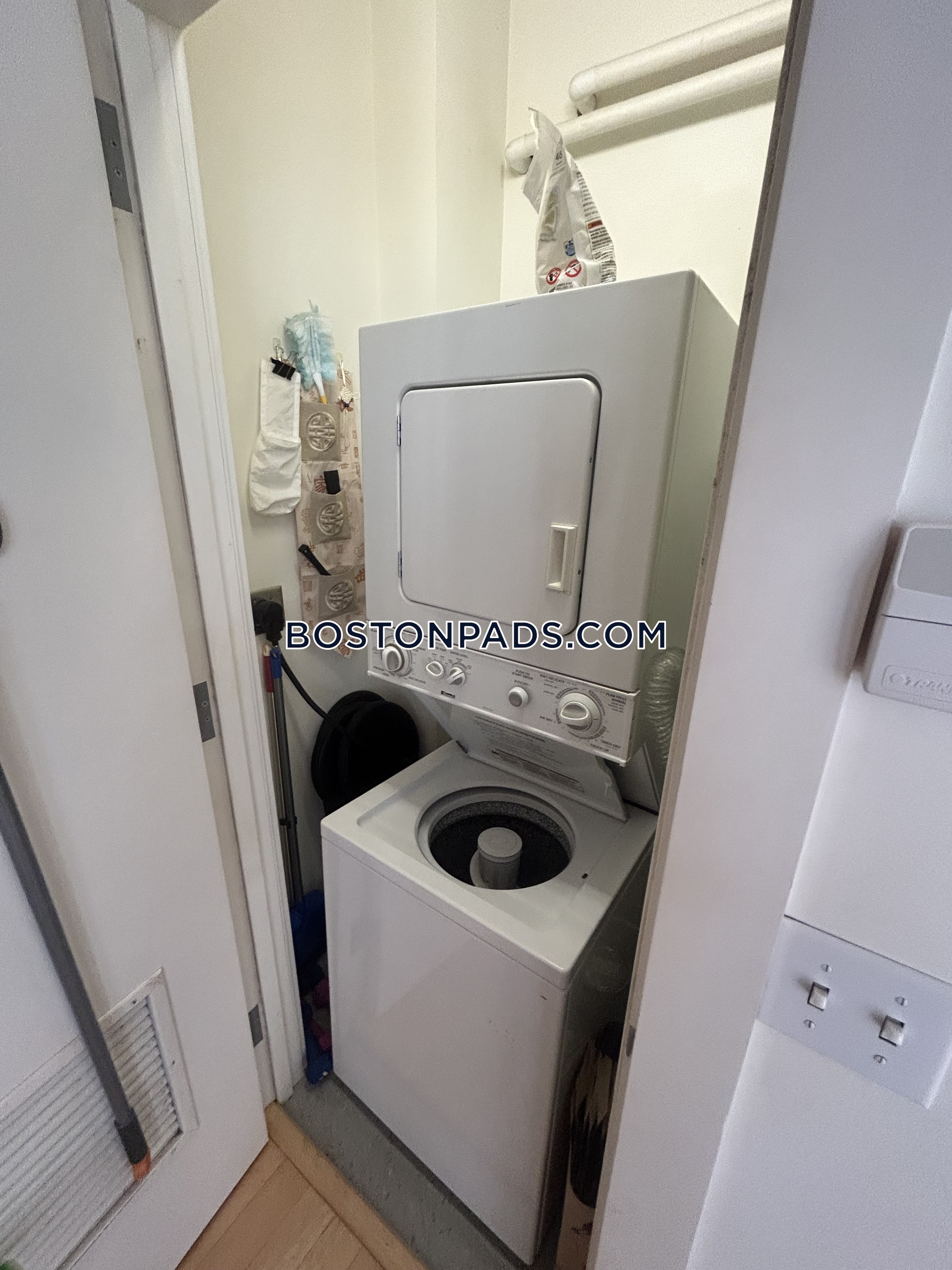 Studio bed, 1 bath apartment for rent at 70 Lincoln St Unit L610, Chinatown — photo 14 of 14