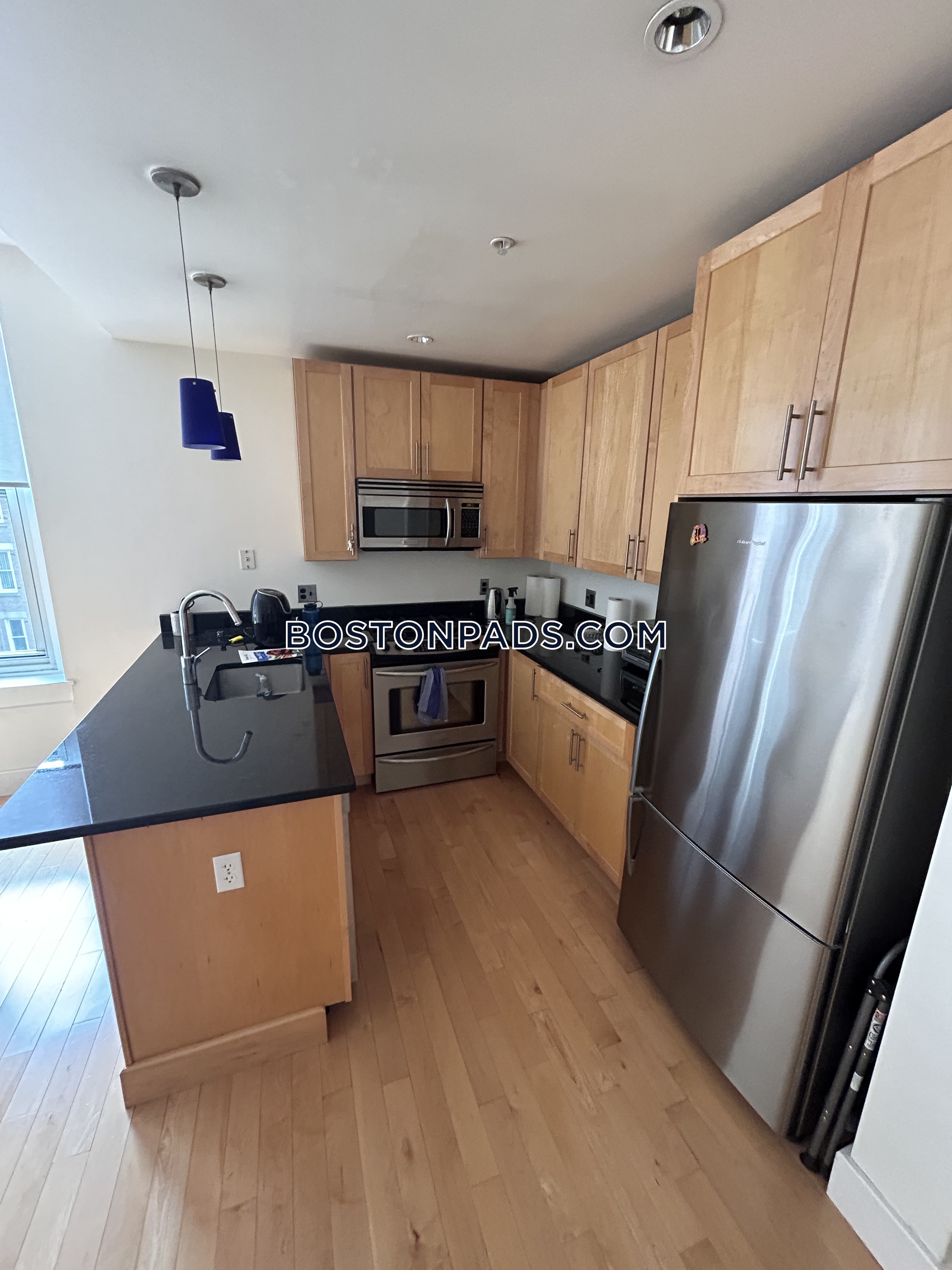 Studio bed, 1 bath apartment for rent at 70 Lincoln St Unit L610, Chinatown — photo 2 of 14