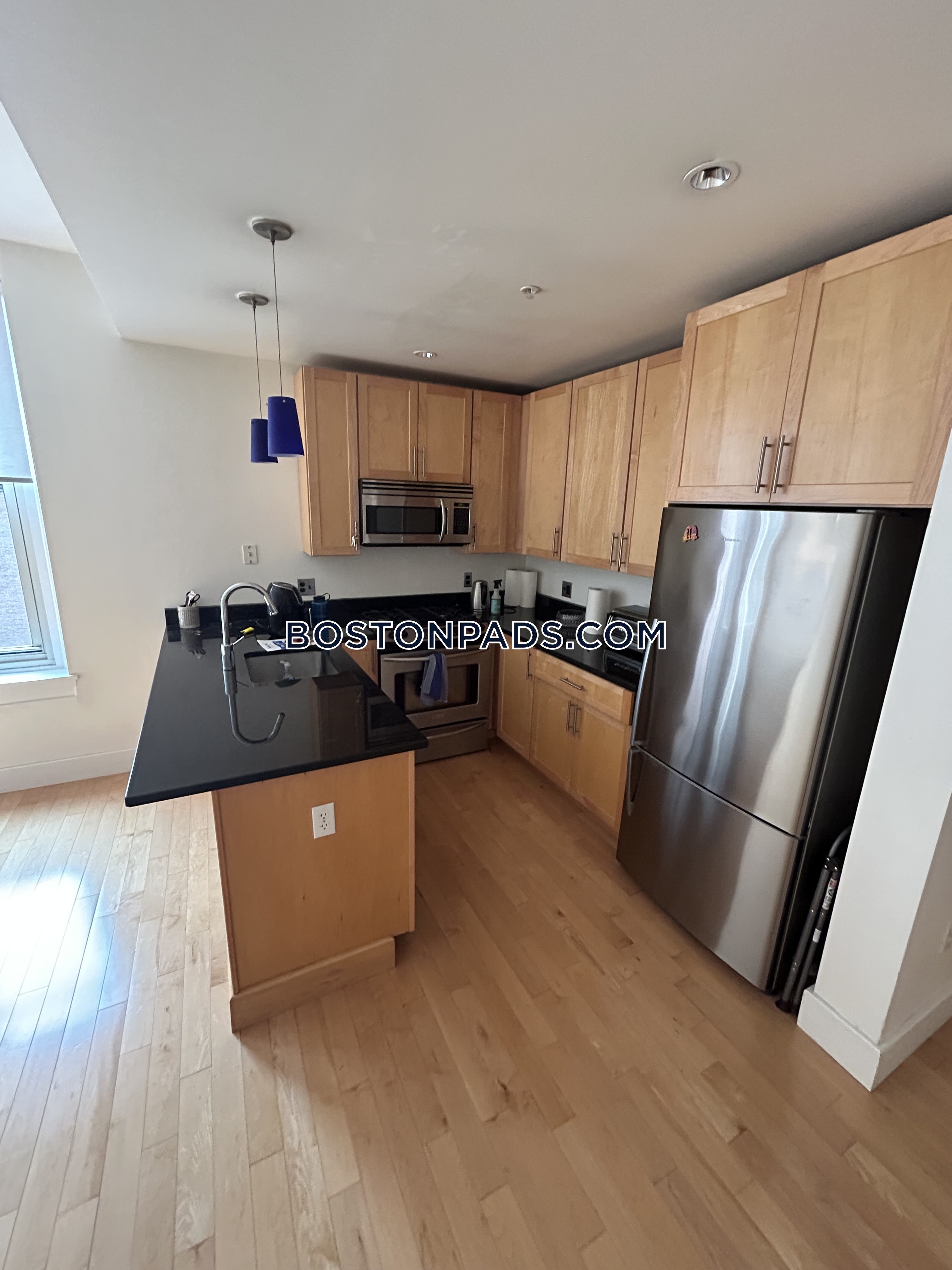 Studio bed, 1 bath apartment for rent at 70 Lincoln St Unit L610, Chinatown — photo 6 of 14