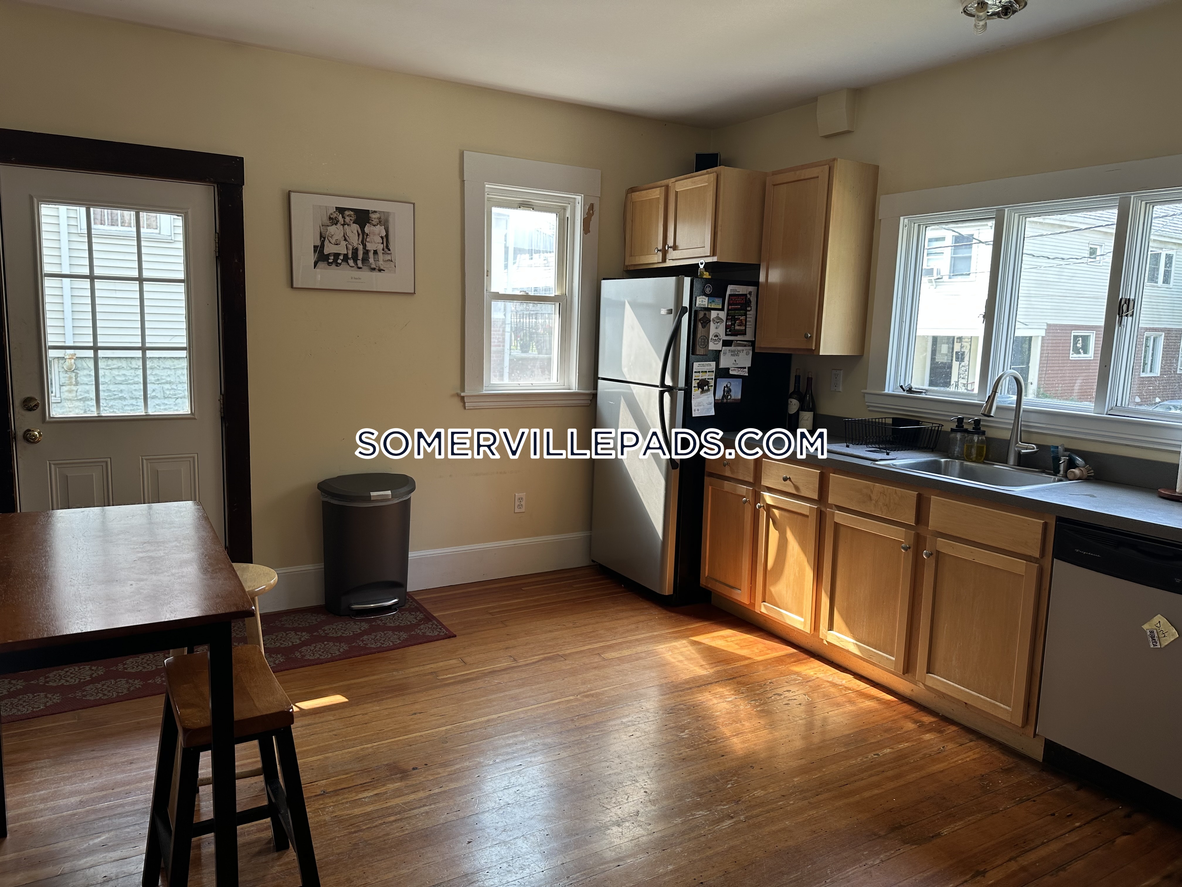 4 bed, 1 bath apartment for rent at 21 Packard Ave Unit 1, Davis Square — photo 4 of 13